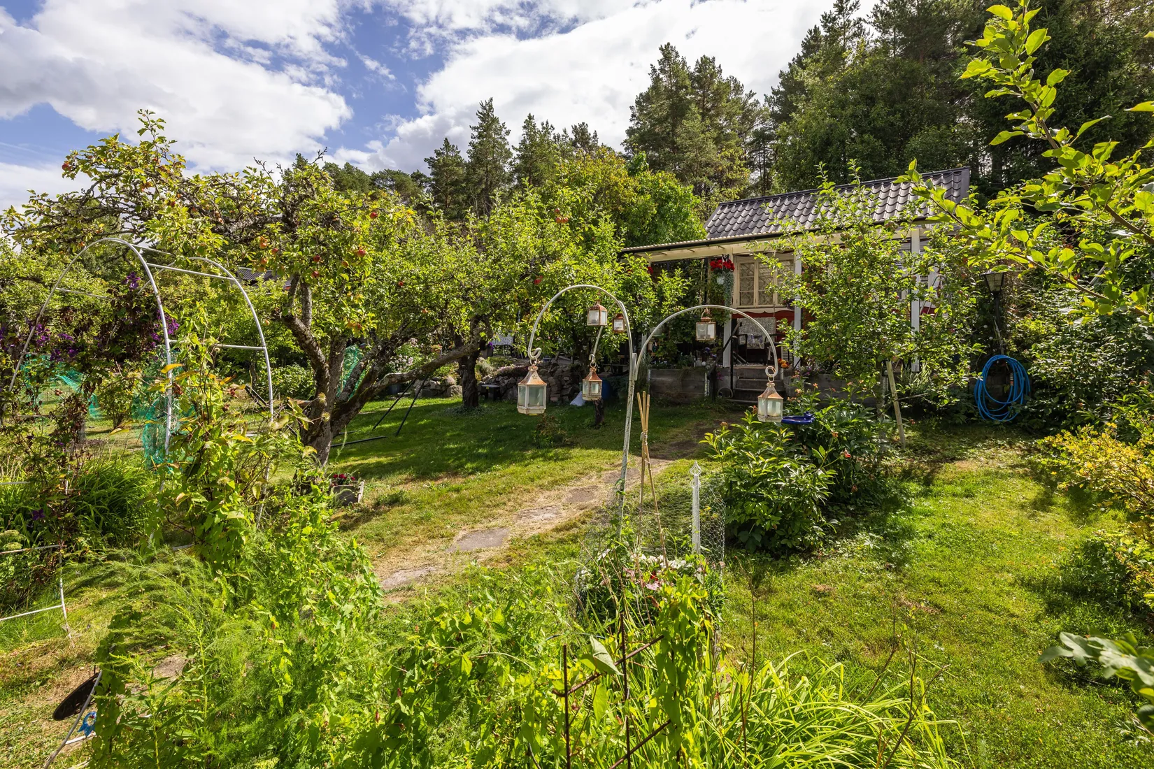 Fritidshus, Koloniföreningen Linnea, stuga 35, Eskilstuna