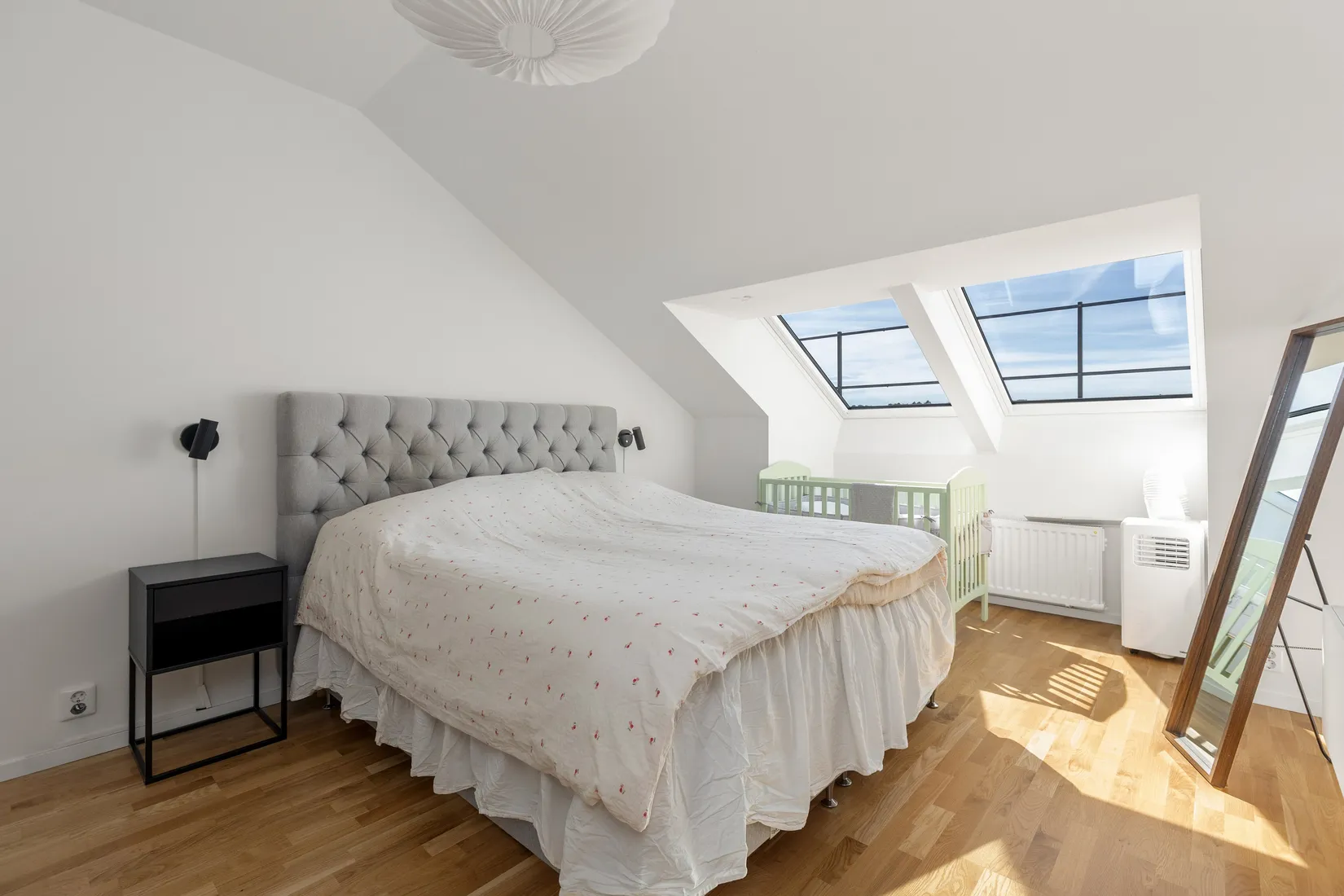 Radhus, Torsbyslingan 23, Torsby, Värmdö
