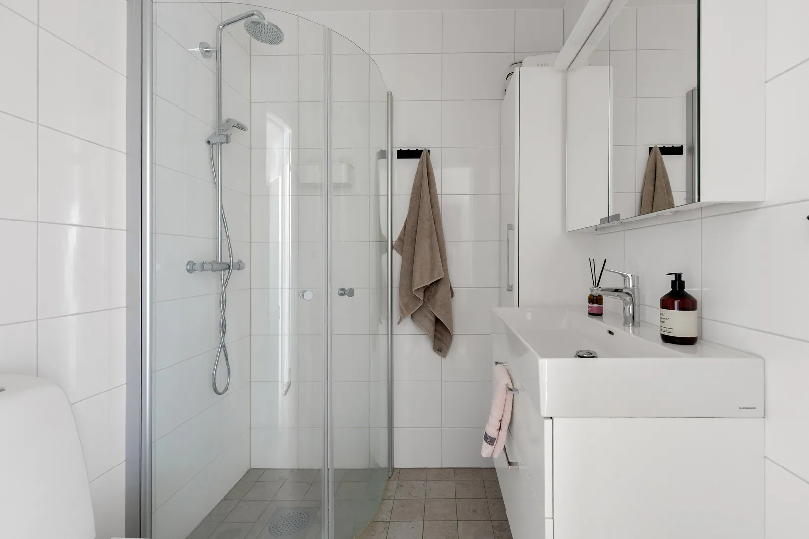 Radhus, Torsbyslingan 23, Torsby, Värmdö