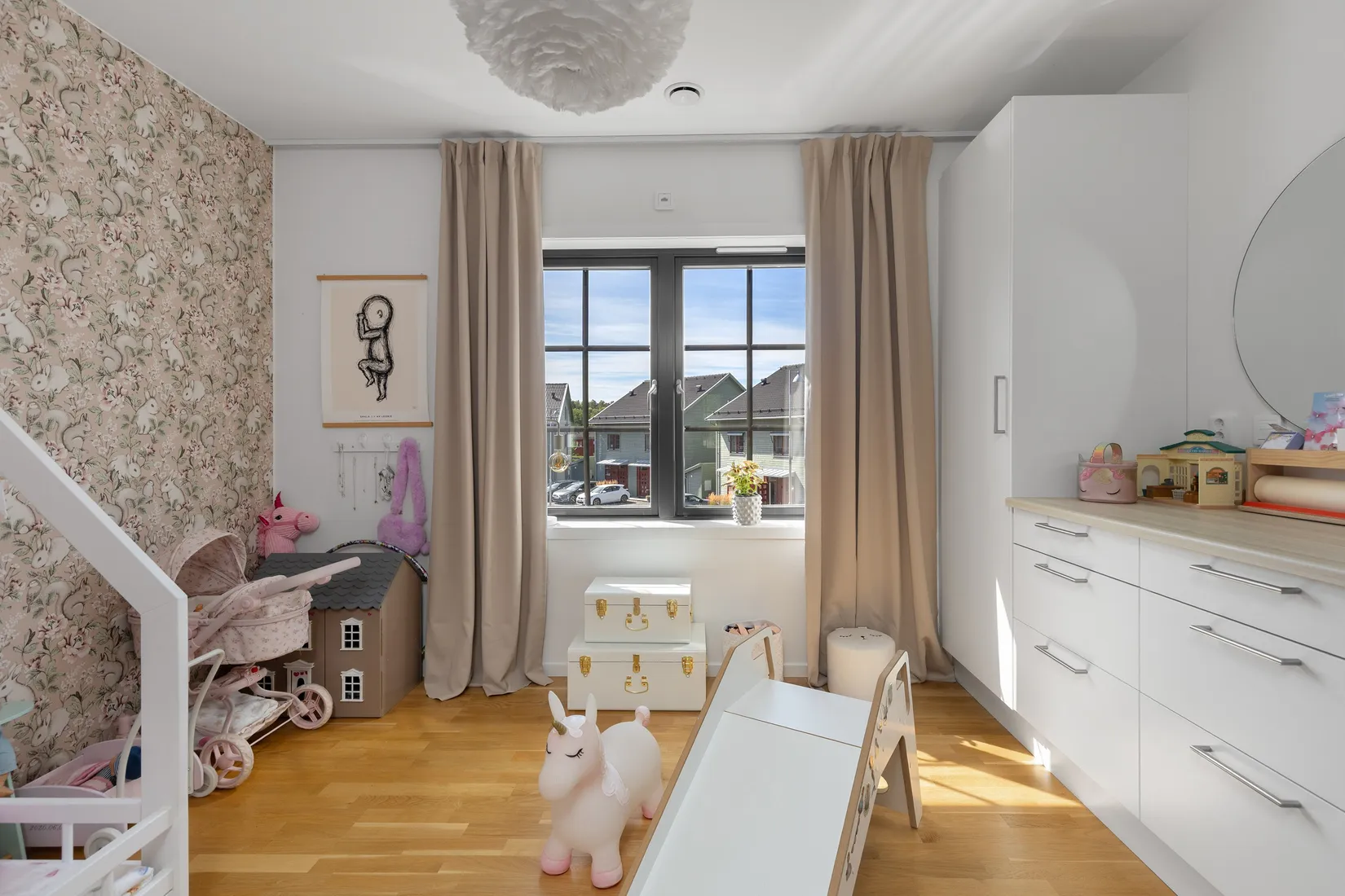 Radhus, Torsbyslingan 23, Torsby, Värmdö
