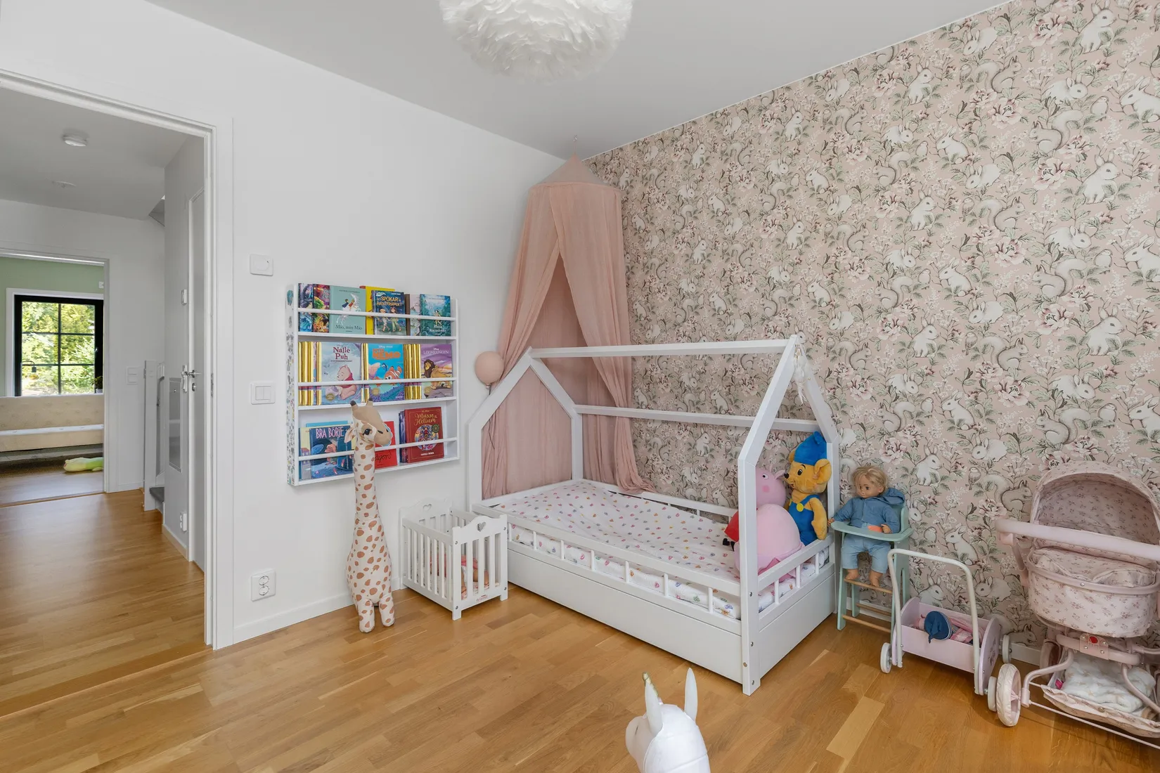 Radhus, Torsbyslingan 23, Torsby, Värmdö