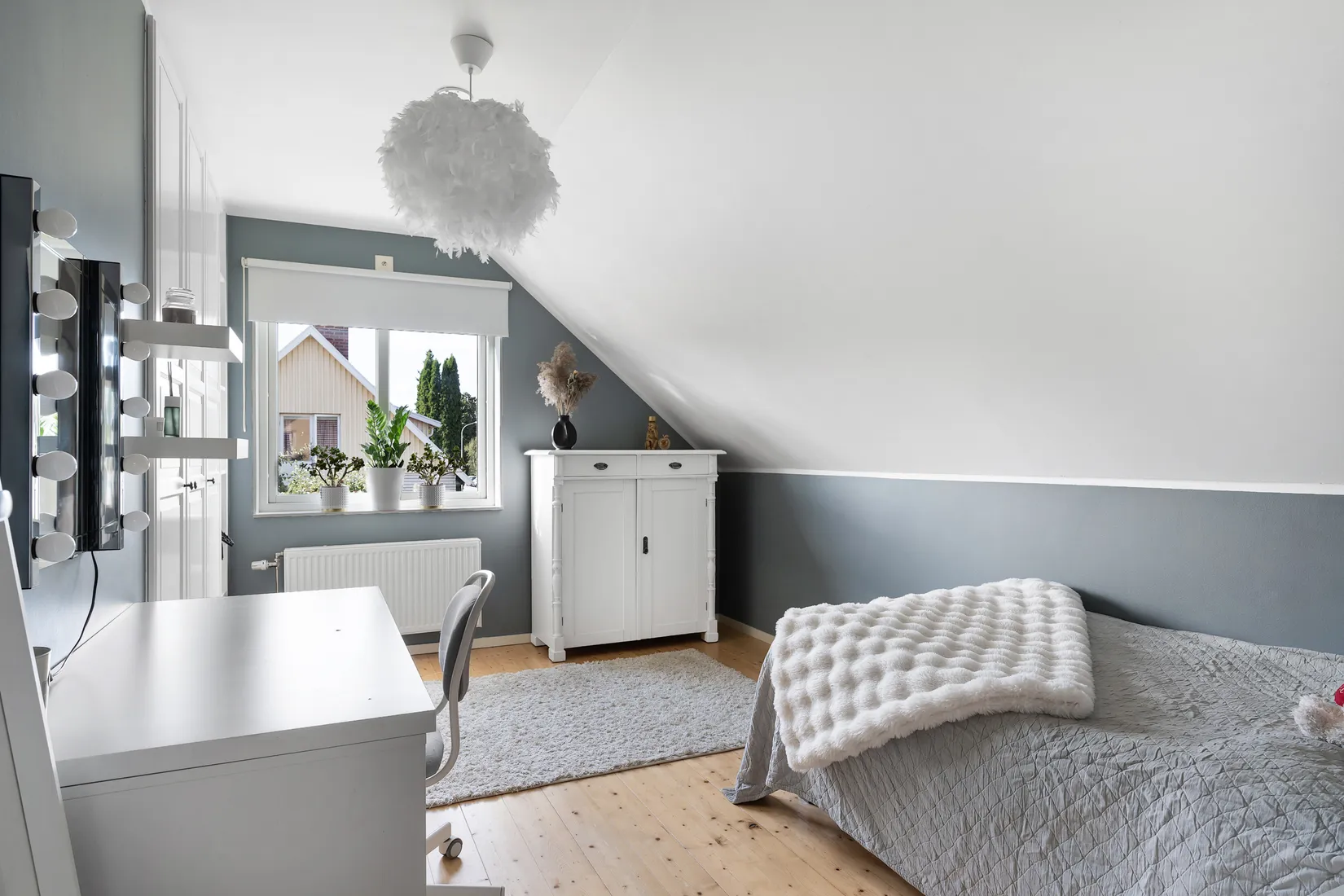 Villa, Propellergatan 5, Berghamra, Västerås