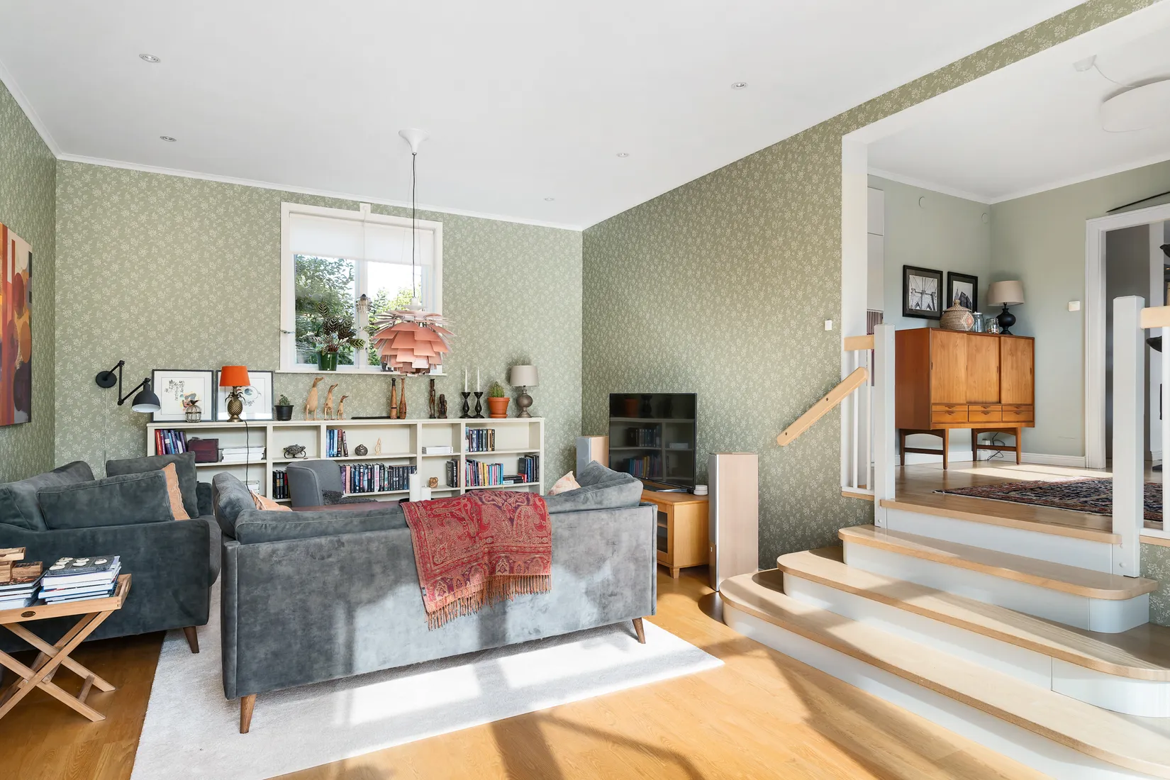 Villa, Propellergatan 5, Berghamra, Västerås