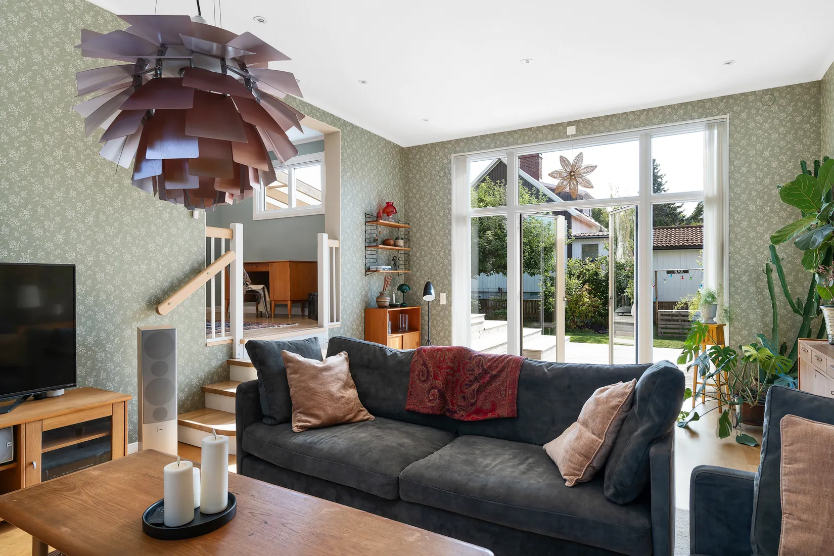 Villa, Propellergatan 5, Berghamra, Västerås