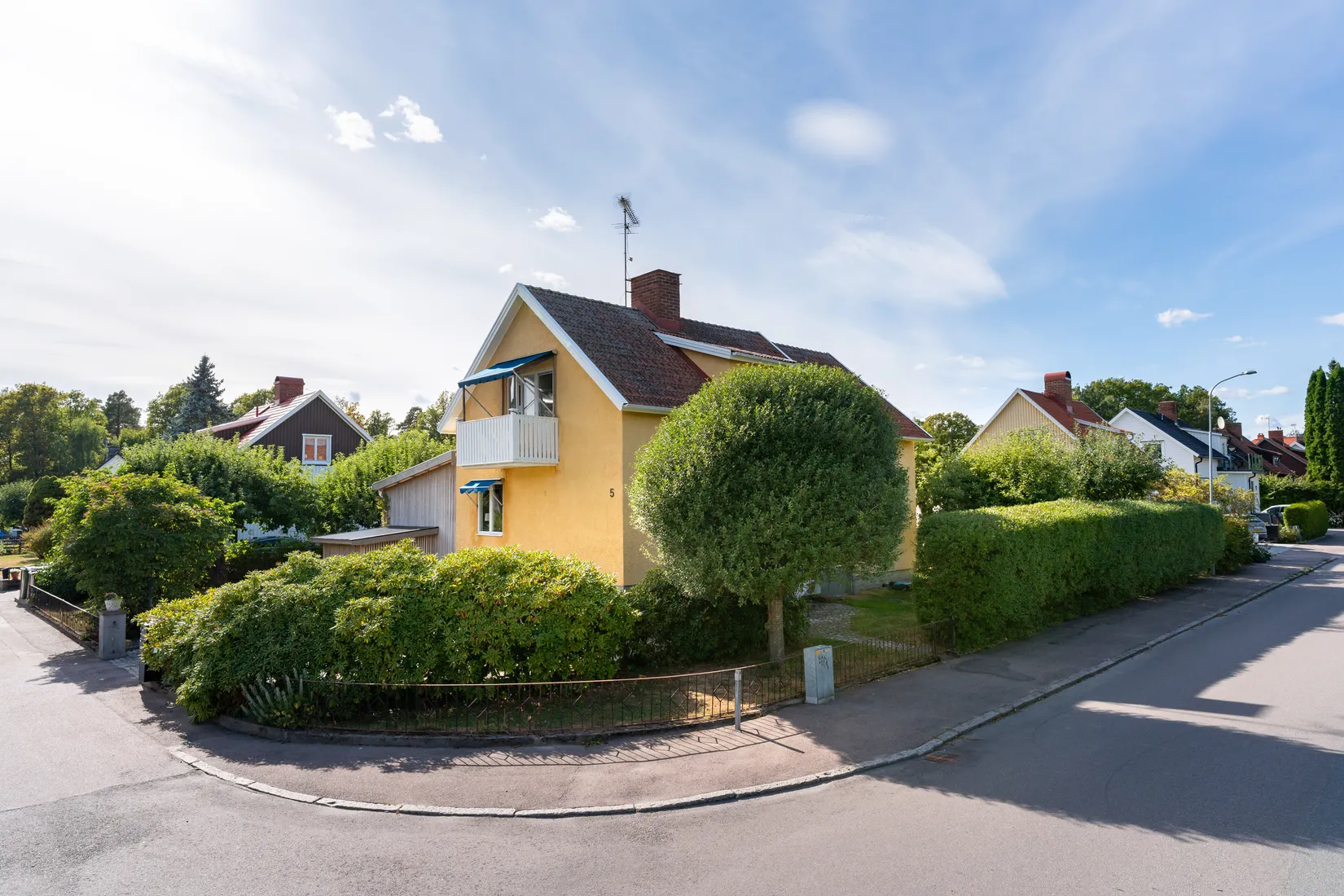 Villa, Propellergatan 5, Berghamra, Västerås
