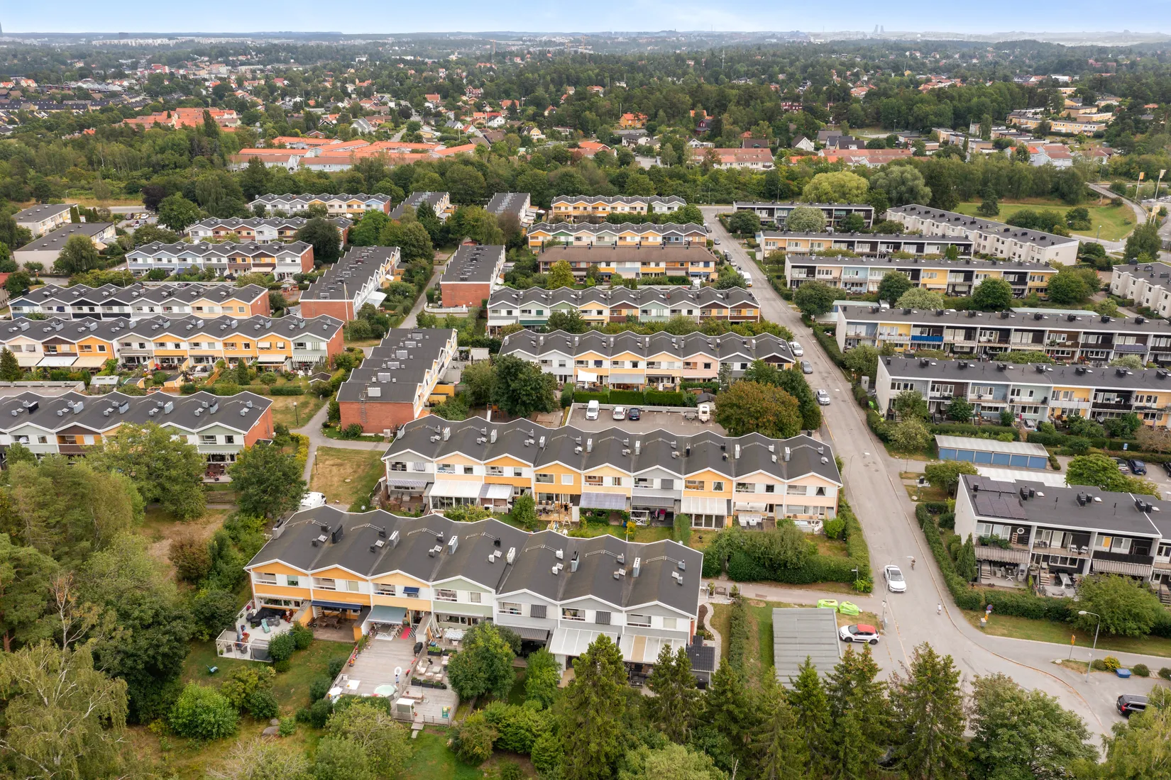Radhus, Basgränd 26, Vällingby - Kälvesta, Stockholm