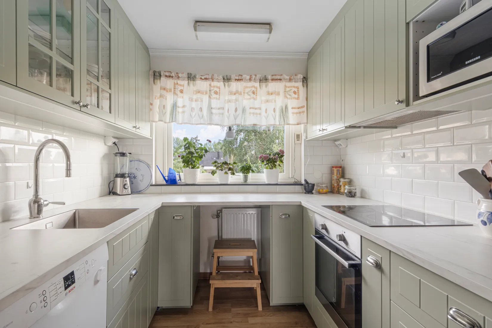 Radhus, Basgränd 26, Vällingby - Kälvesta, Stockholm