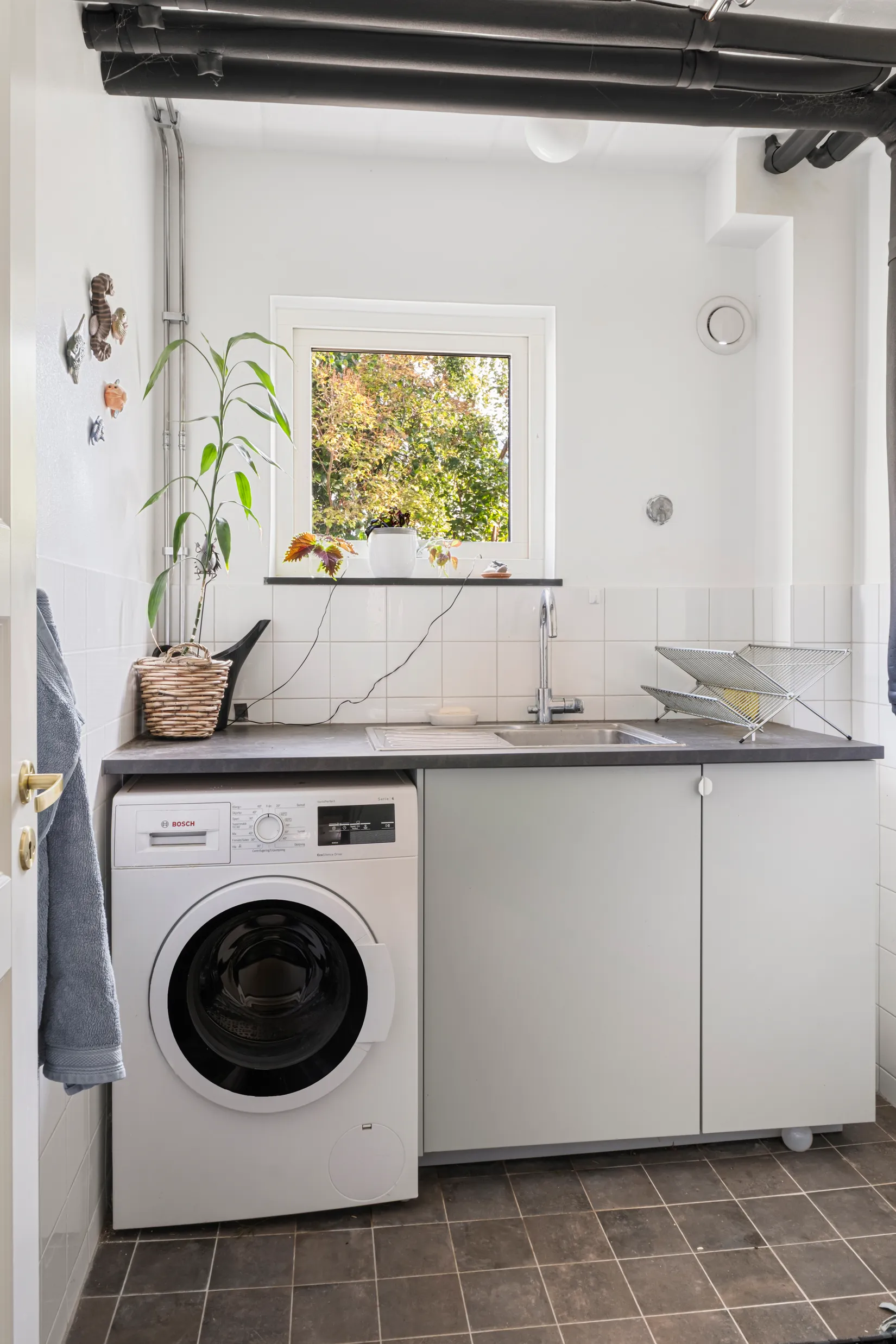 Radhus, Basgränd 26, Vällingby - Kälvesta, Stockholm