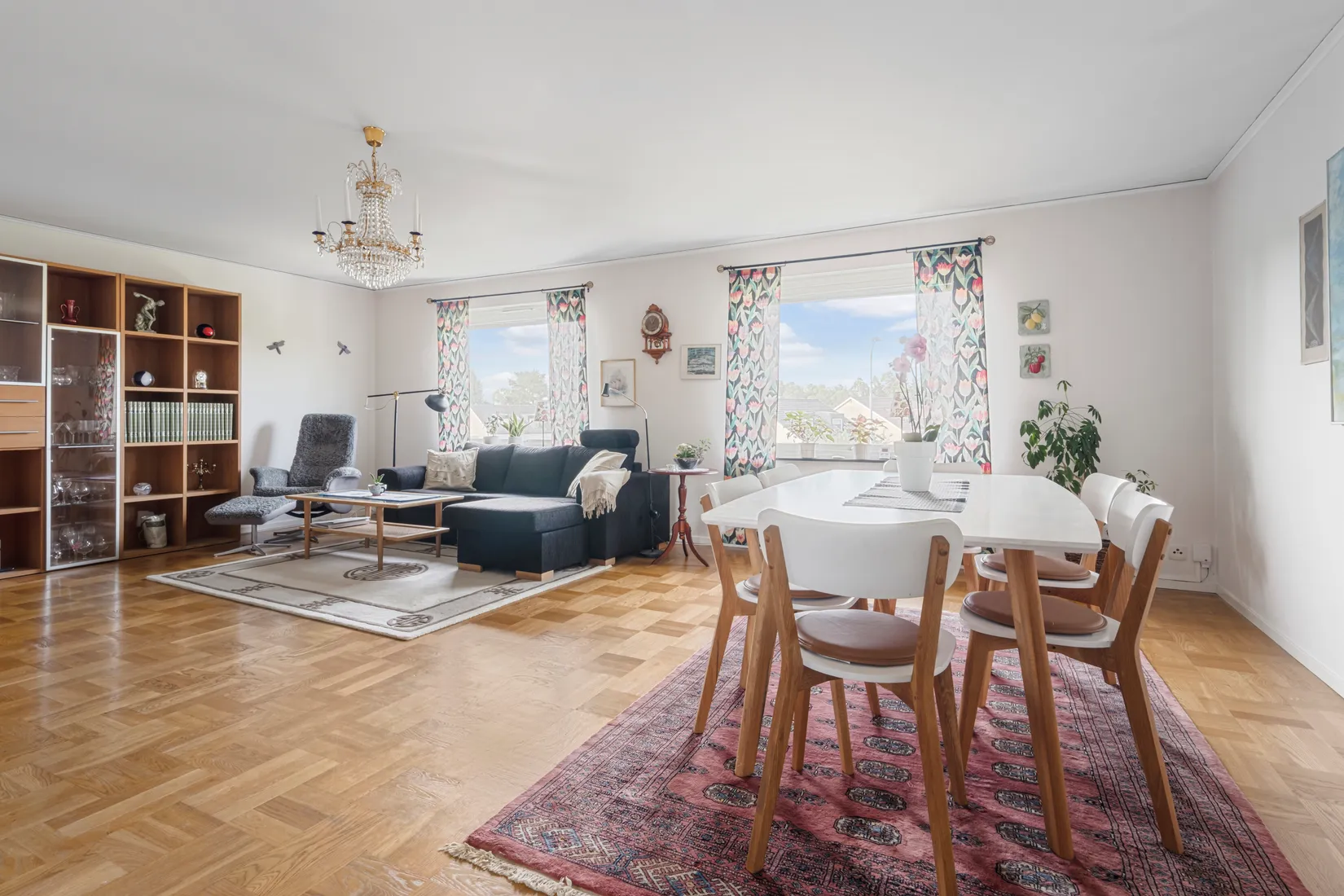 Radhus, Basgränd 26, Vällingby - Kälvesta, Stockholm