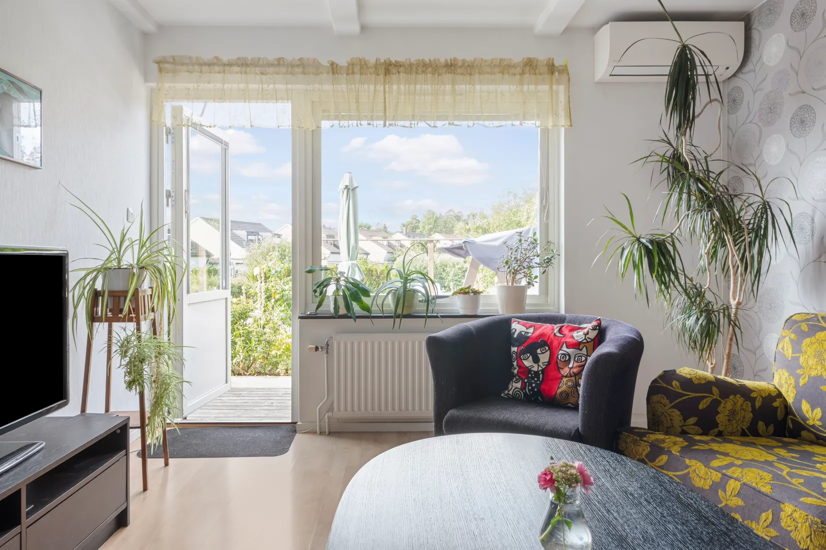 Radhus, Basgränd 26, Vällingby - Kälvesta, Stockholm