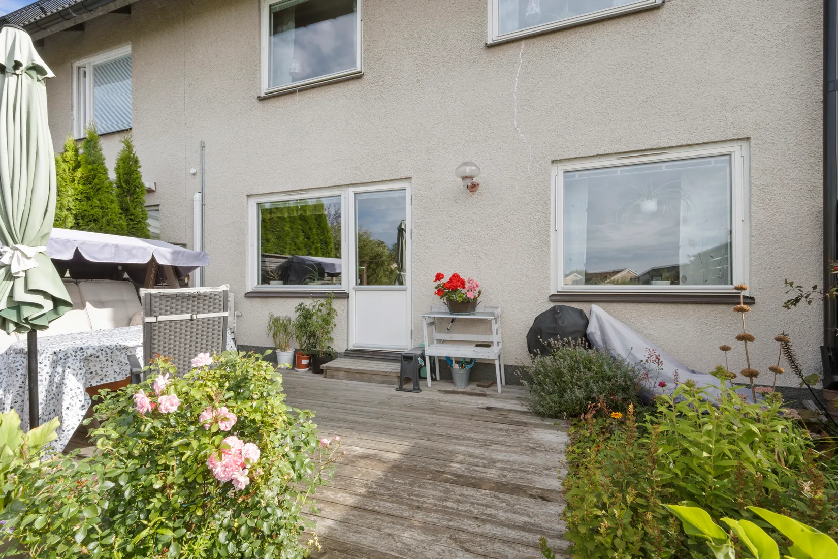 Radhus, Basgränd 26, Vällingby - Kälvesta, Stockholm