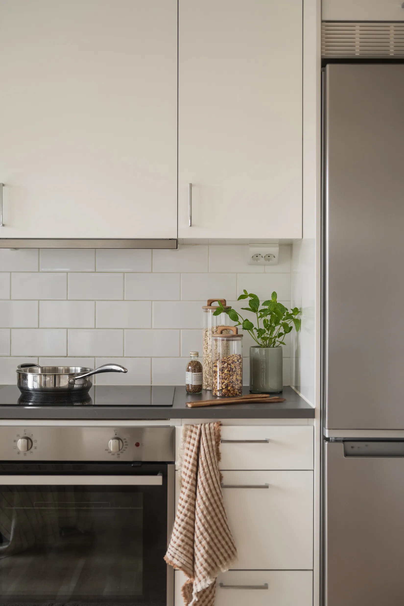 Bostadsrätt, Radiusbacken 39, vån 4, Midsommarkransen/Telefonplan, Stockholm