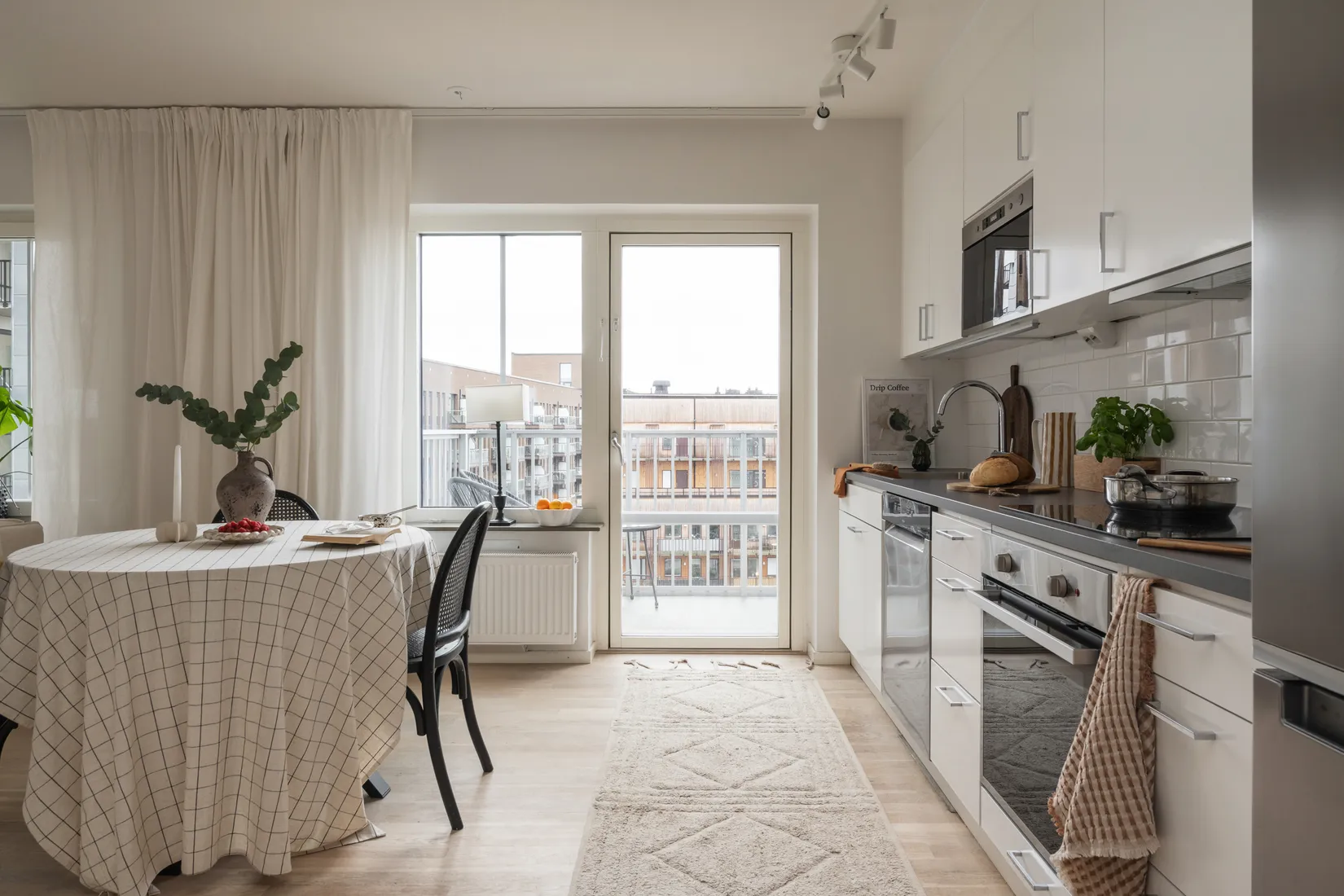 Bostadsrätt, Radiusbacken 39, vån 4, Midsommarkransen/Telefonplan, Stockholm