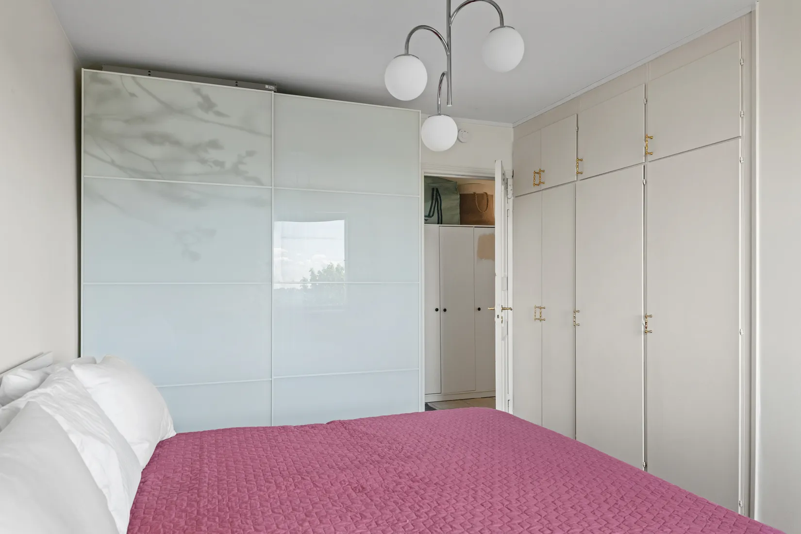 Bostadsrätt, Jungfrudansen 42, Huvudsta, Solna