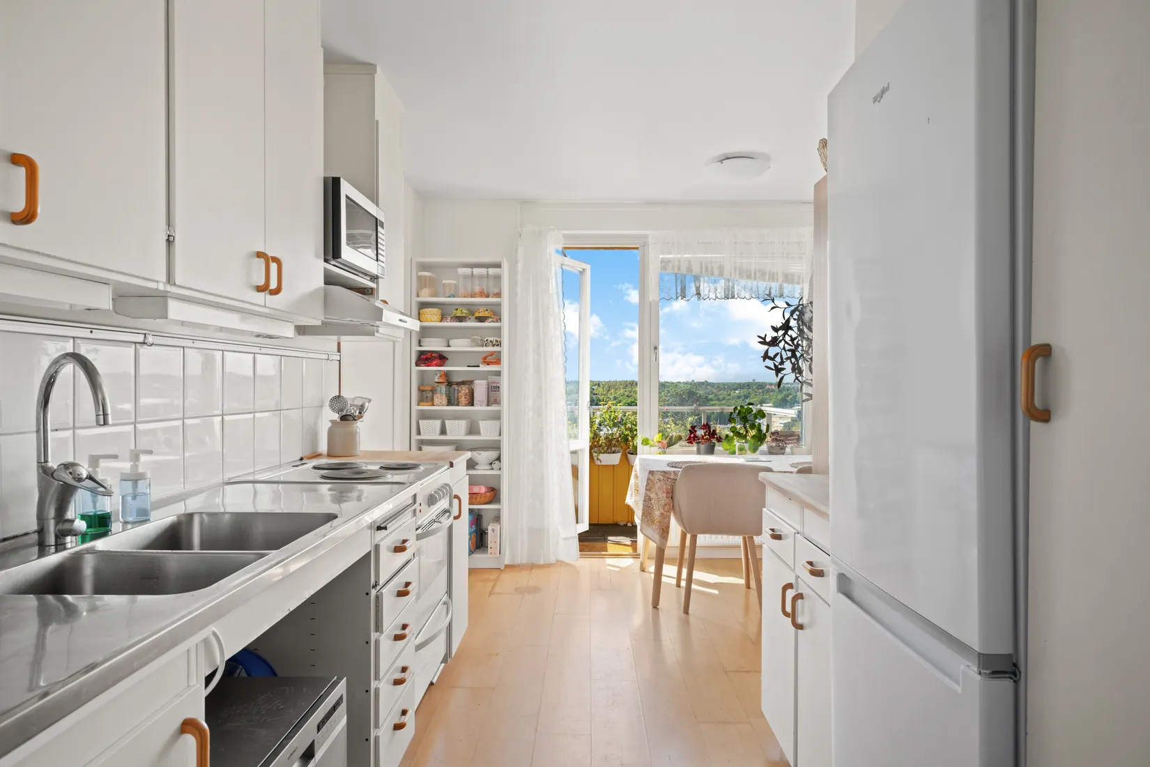 Bostadsrätt, Jungfrudansen 42, Huvudsta, Solna
