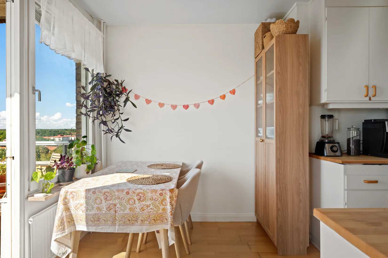 Bostadsrätt, Jungfrudansen 42, Huvudsta, Solna