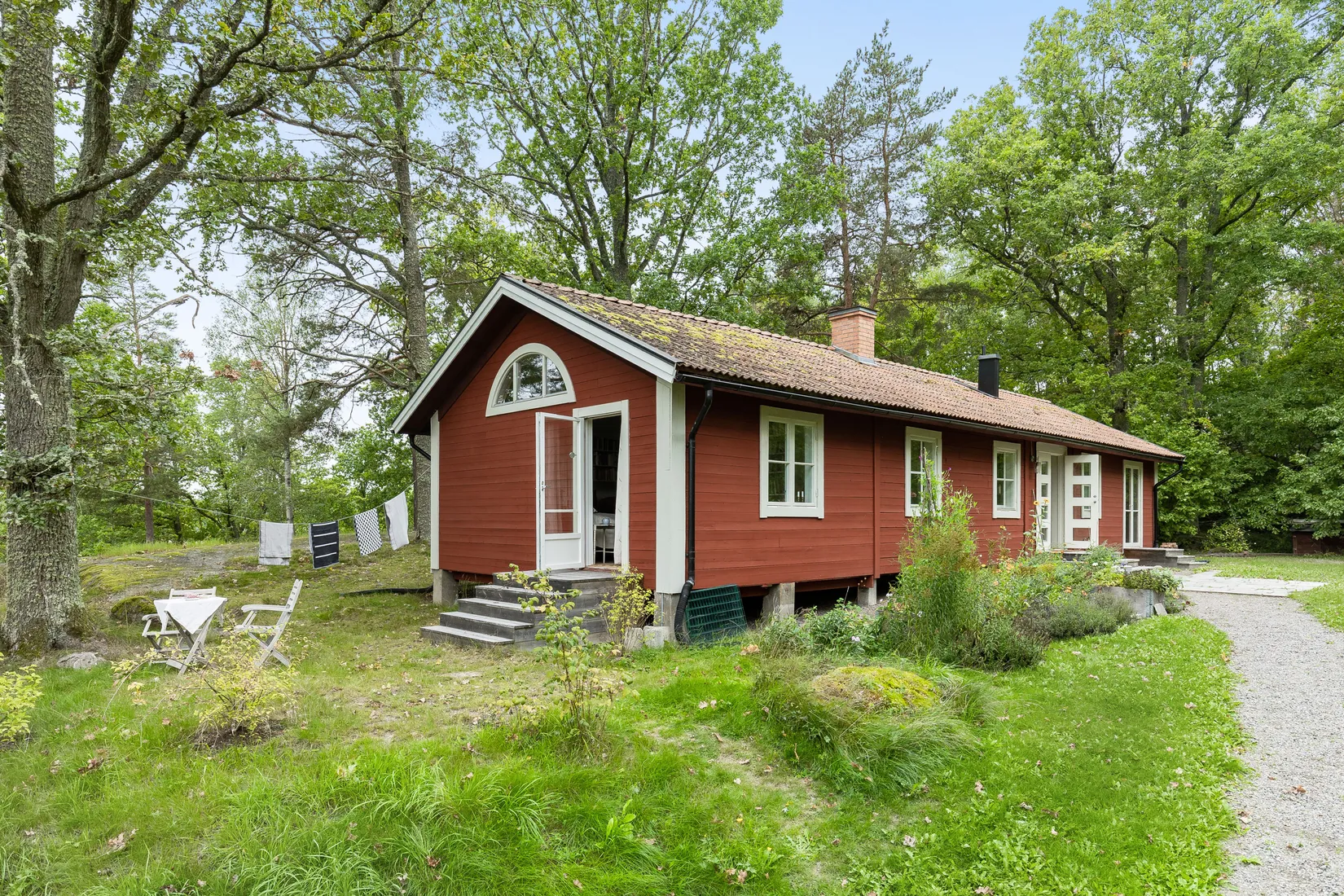 Fritidshus, Oppeby Väsby ekbacken, Kisa, Kinda