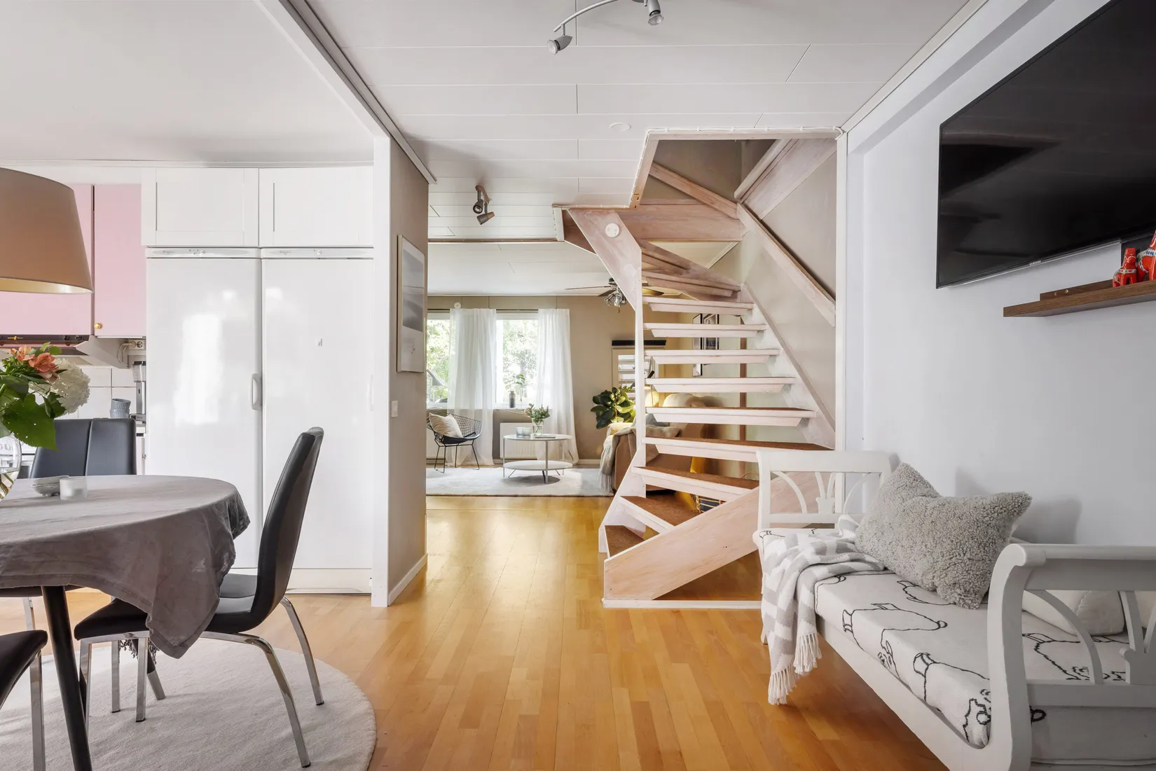 Radhus, Alpstigen 22, Lännersta, Nacka