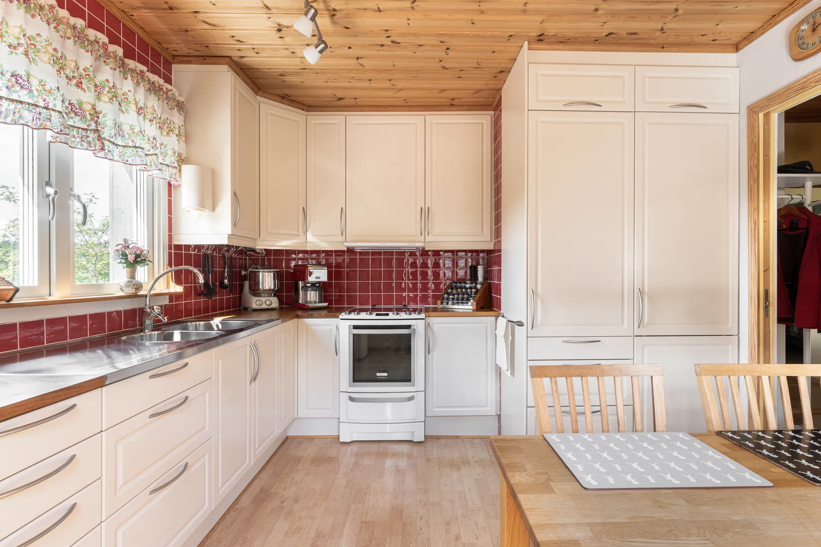 Villa, Bygdeborgsvägen 16, Centrala Hisingen - Kärrdalen, Göteborg