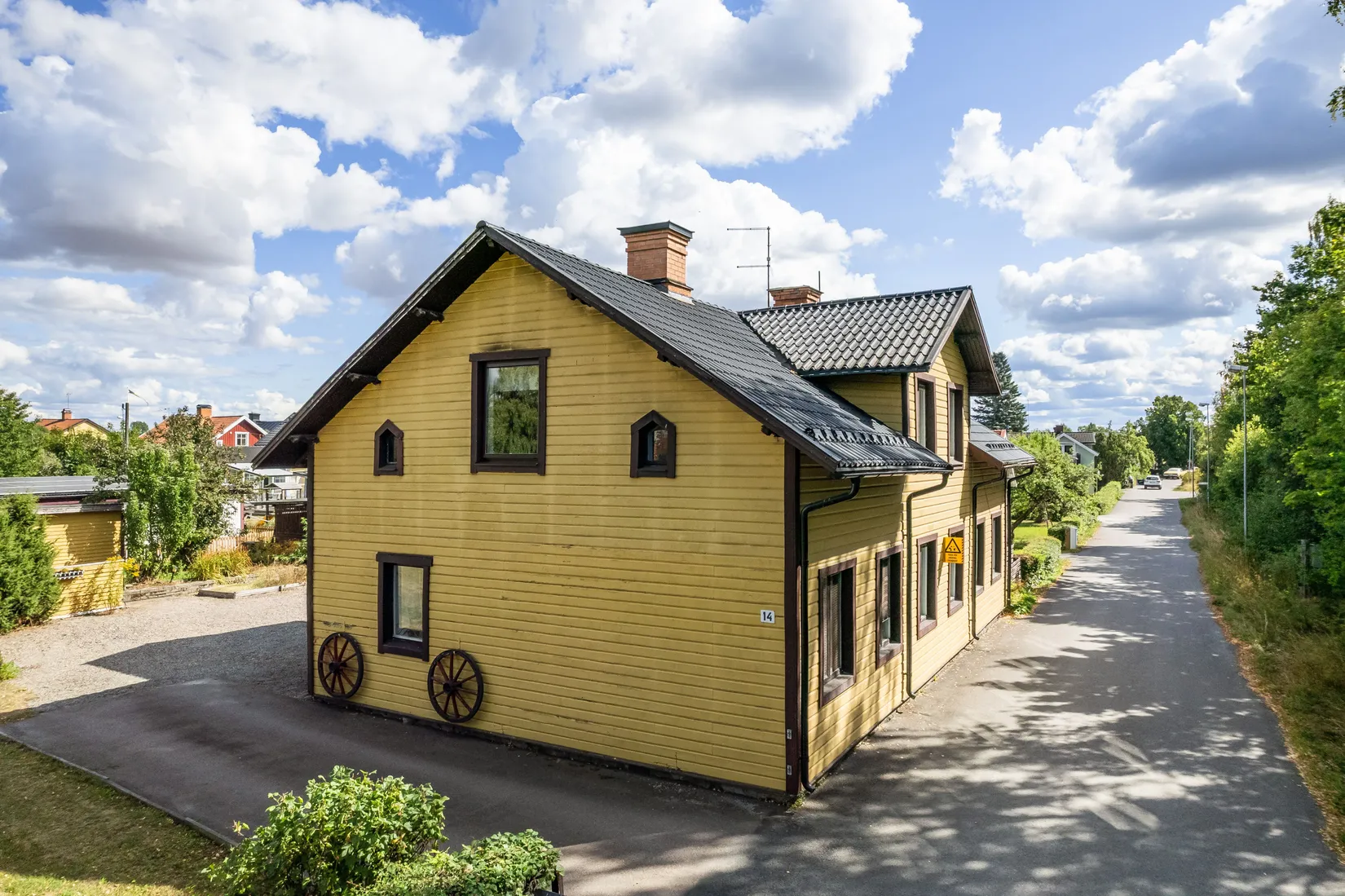 Villa, Nyhallsvägen 14, Hällbybrunn, Eskilstuna