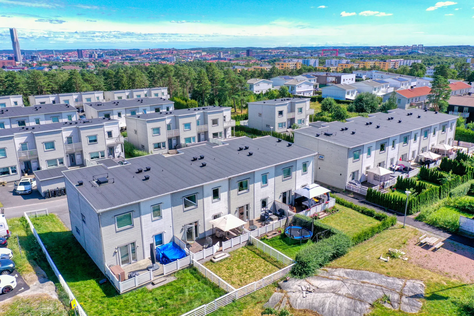 Radhus, Cykelvädersgatan 5, Biskopsgården, Göteborg