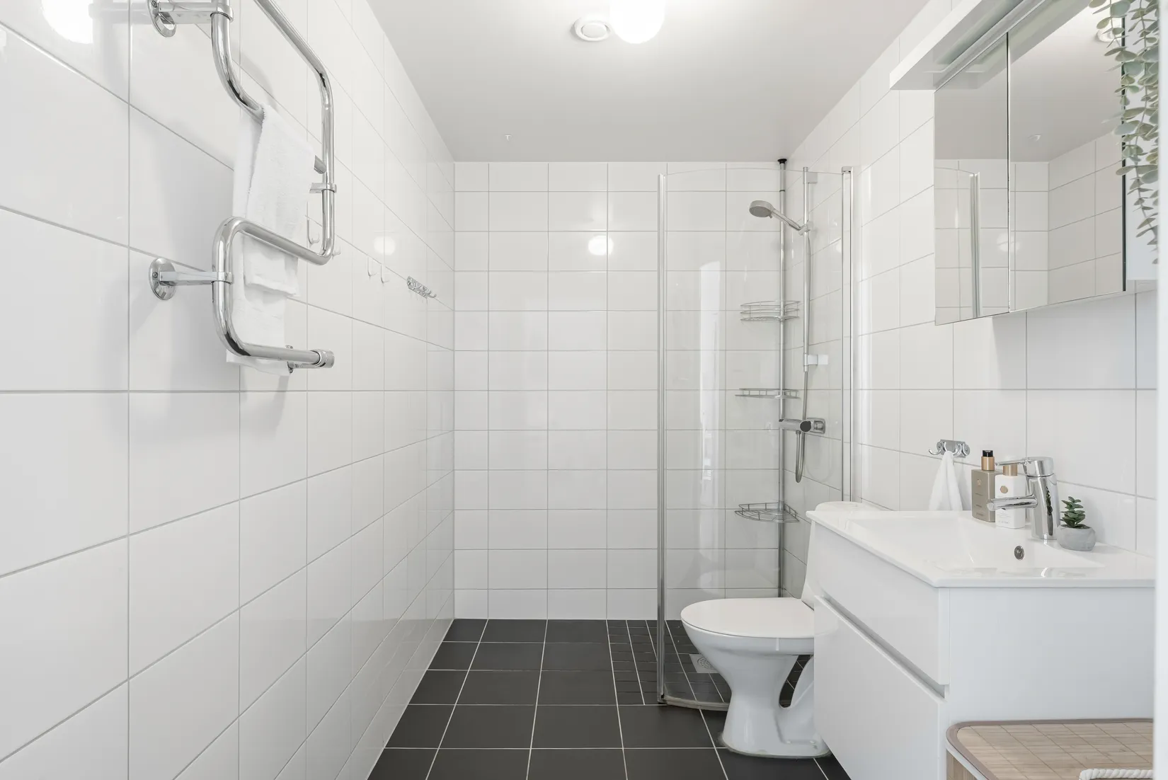 Bostadsrätt, Ekholmsvägen 305, Skärholmen, Stockholm