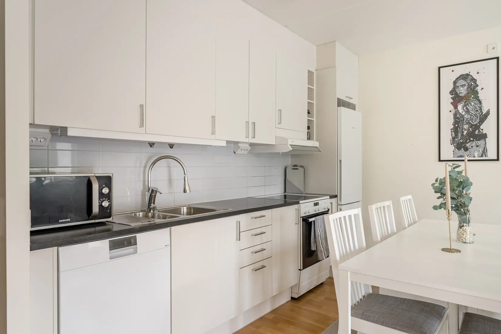 Bostadsrätt, Ekholmsvägen 305, Skärholmen, Stockholm
