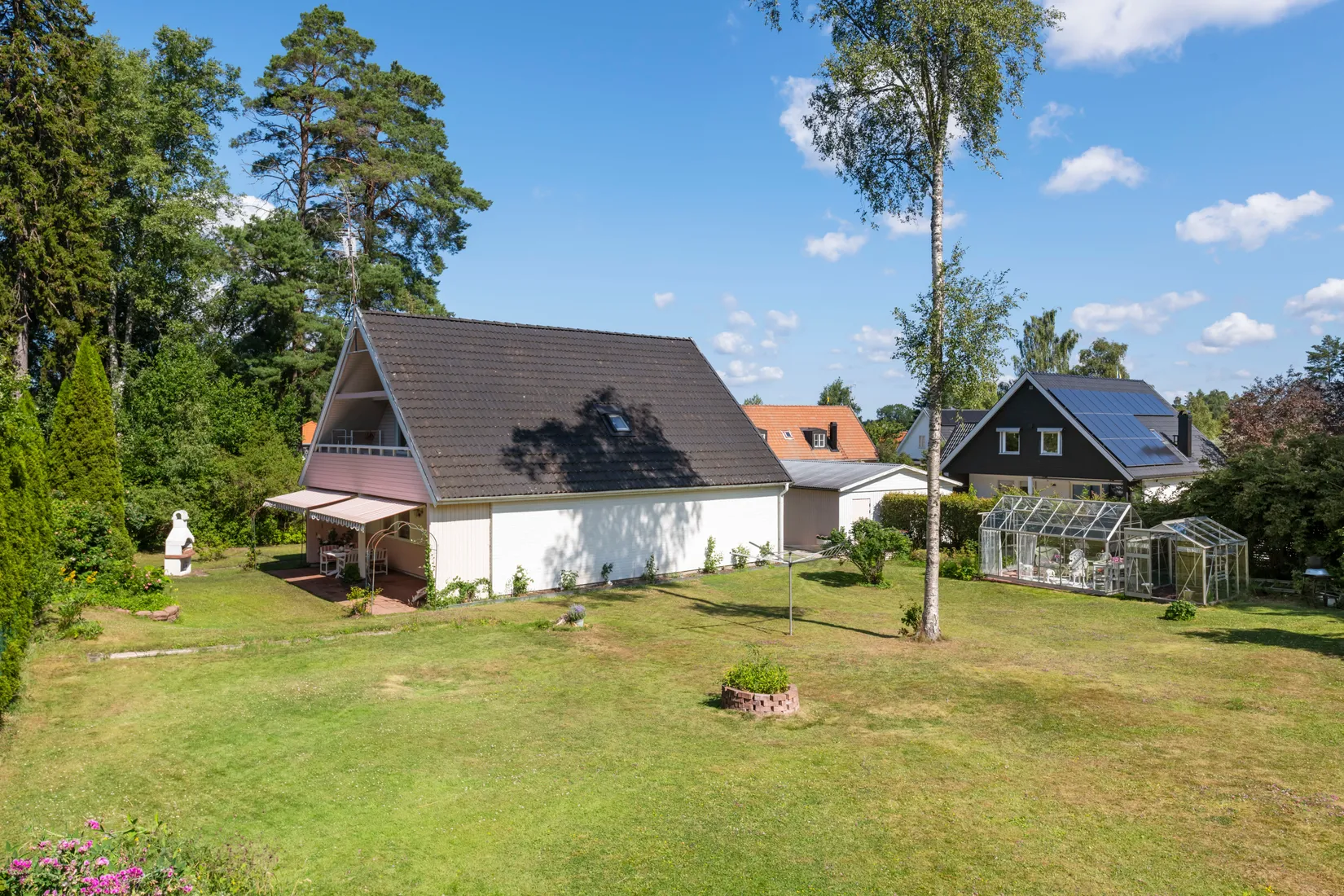 Villa, Aprilvägen 16, Vallabrink, Täby