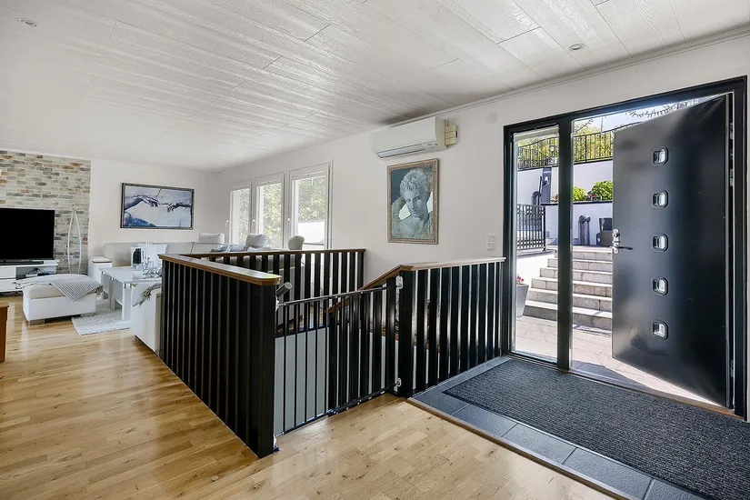 Villa, Kolartorpsvägen 14, Stäket, Järfälla