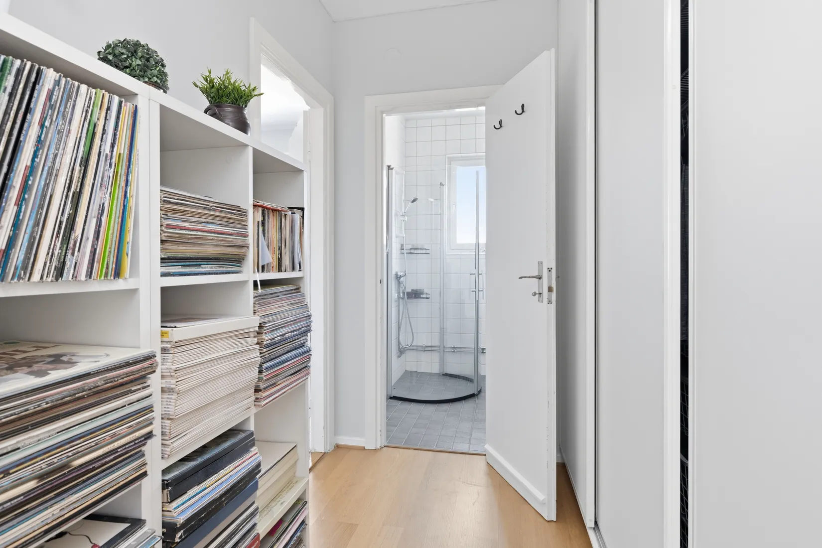 Bostadsrätt, Järnvägsgatan 2A, Huvudsta, Solna