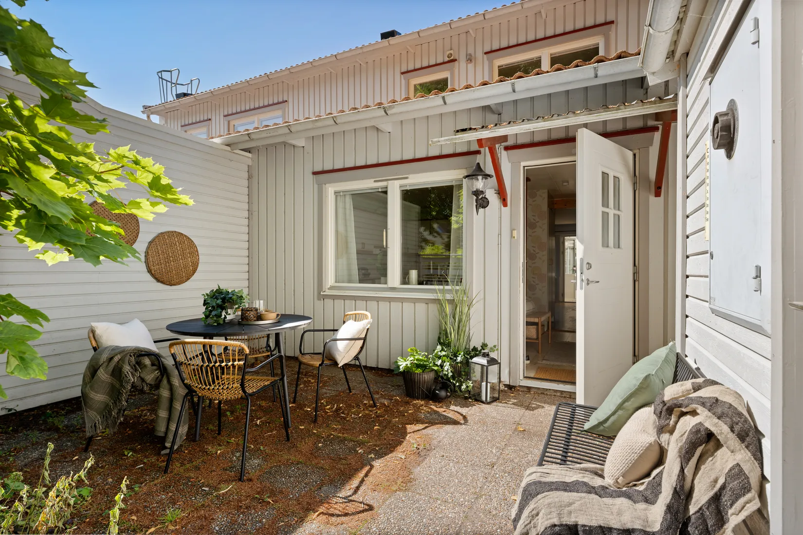 Radhus, Bernadottevägen 20, Valsätra, Uppsala