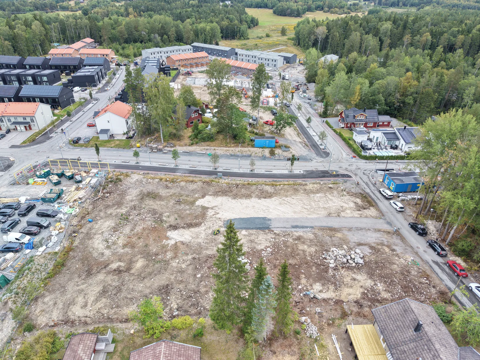 Tomt, Nyponvägen, Ormsta, Vallentuna