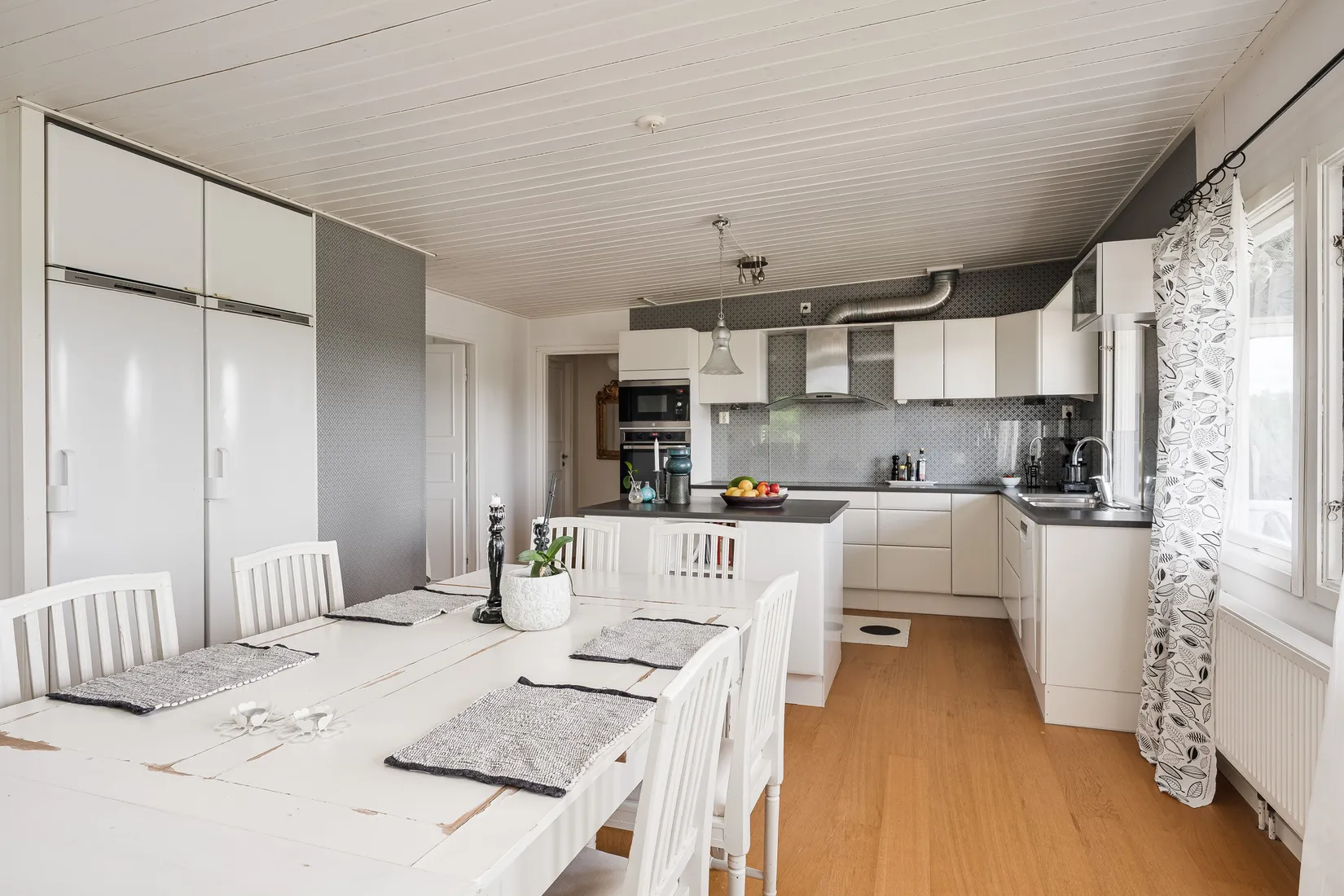 Villa, Harrvägen 18, Mjösund, Sundsvall