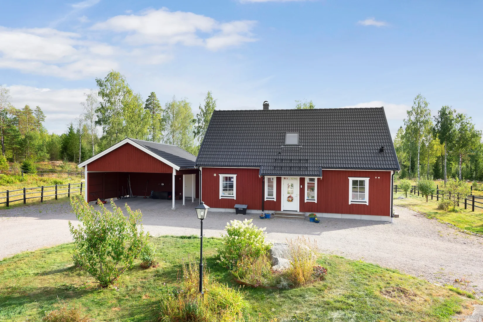 Gård/Skog, Julmyra 337, Heby
