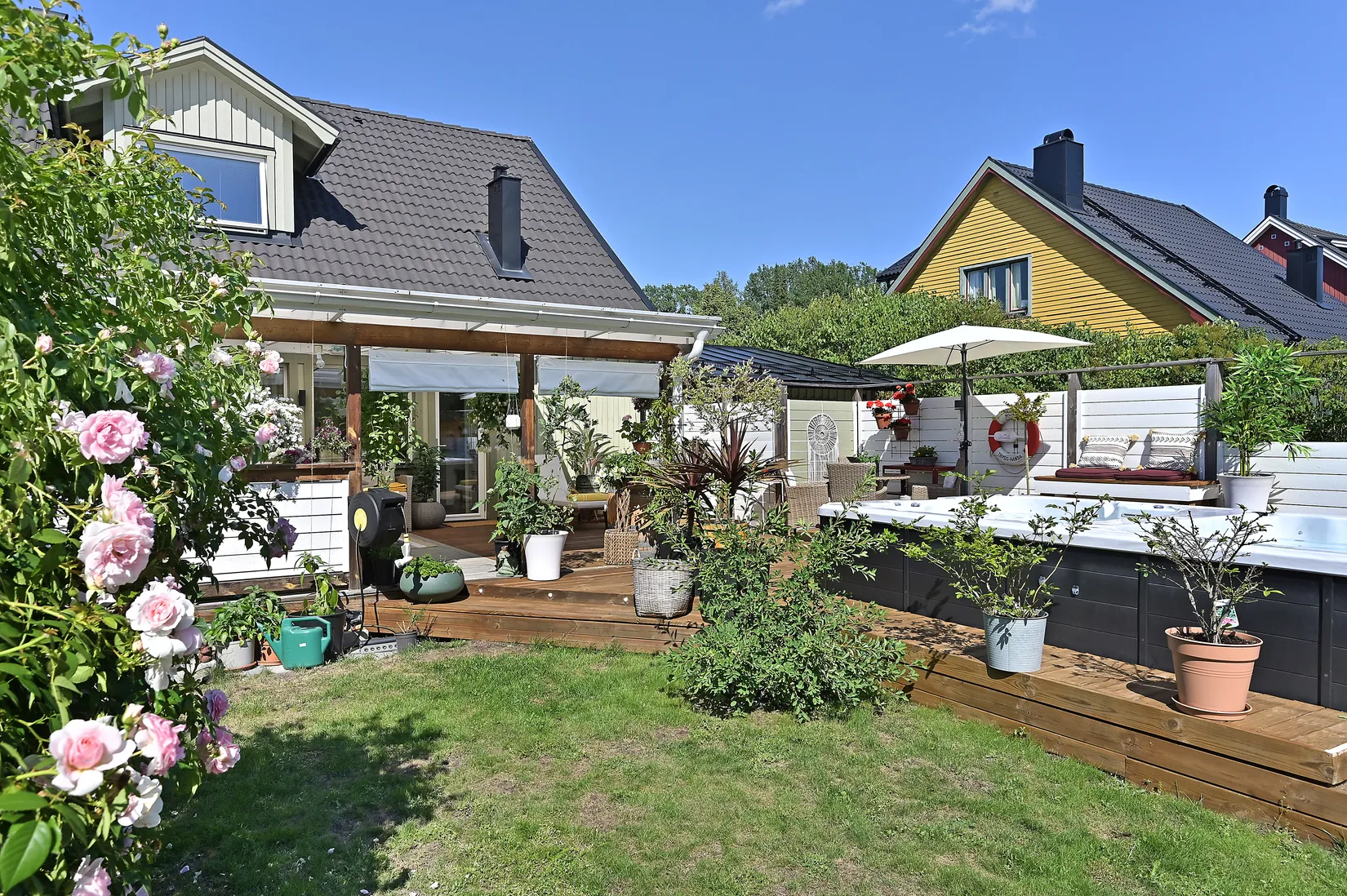 Radhus, Harvägen 10, Närlunda, Ekerö