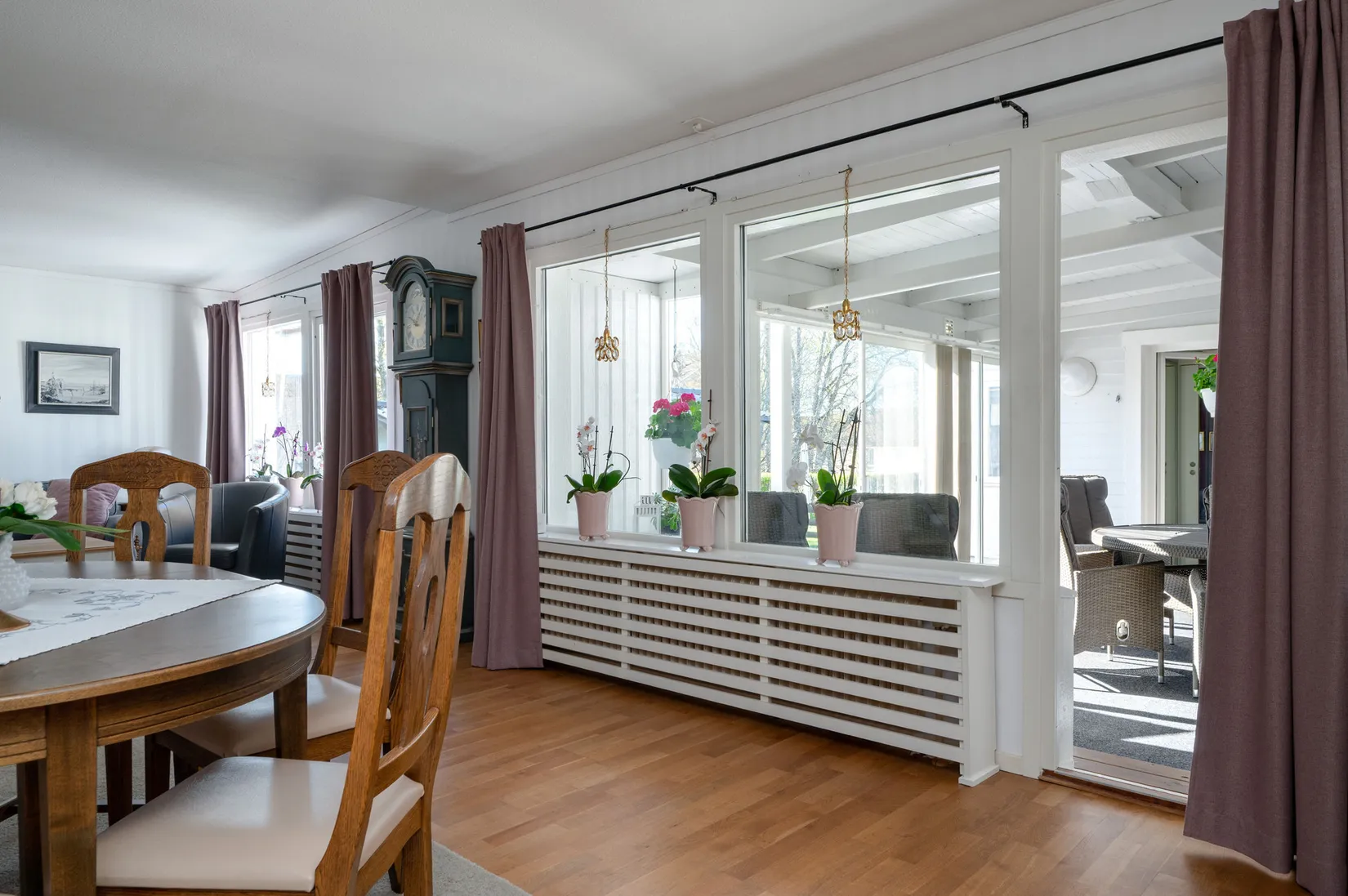 Radhus, Herrbergavägen 7, Mjölby