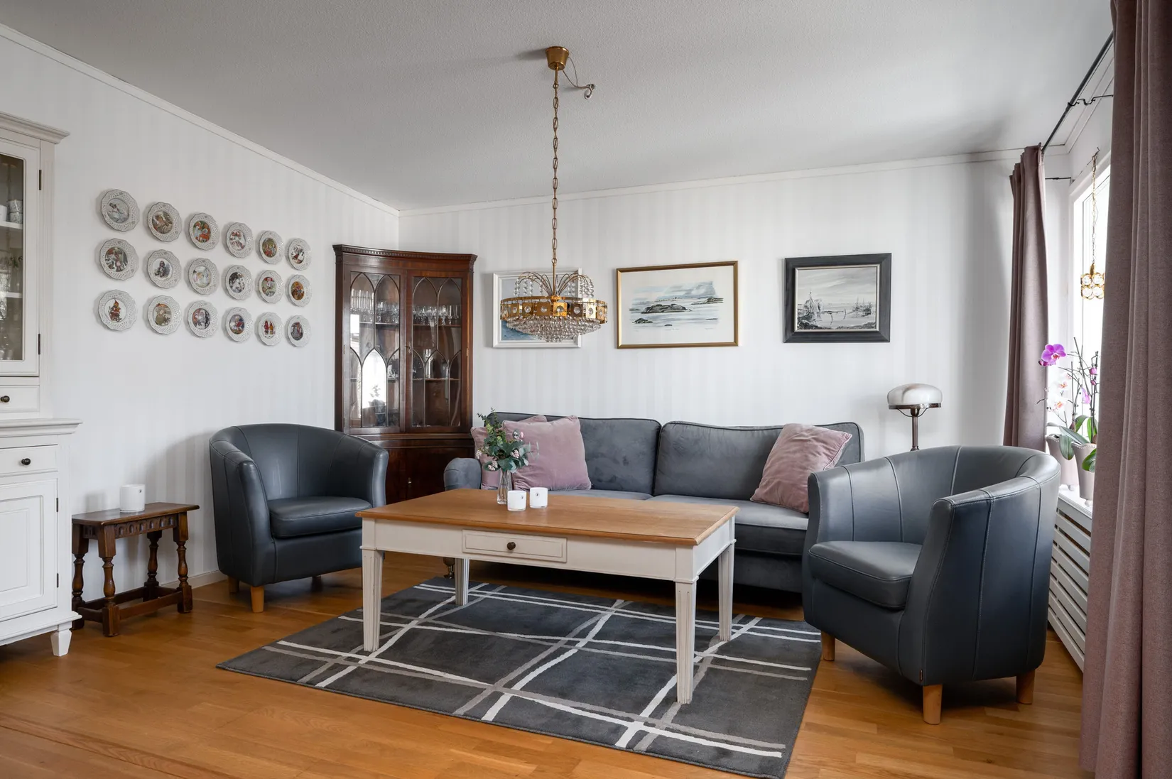 Radhus, Herrbergavägen 7, Mjölby