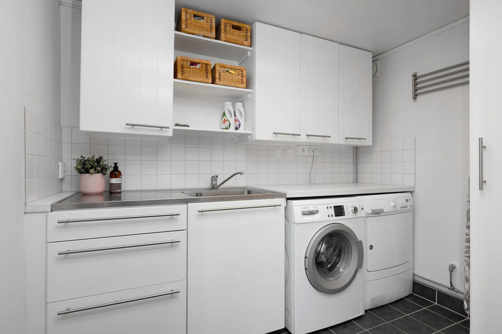 Radhus, Herrbergavägen 7, Mjölby