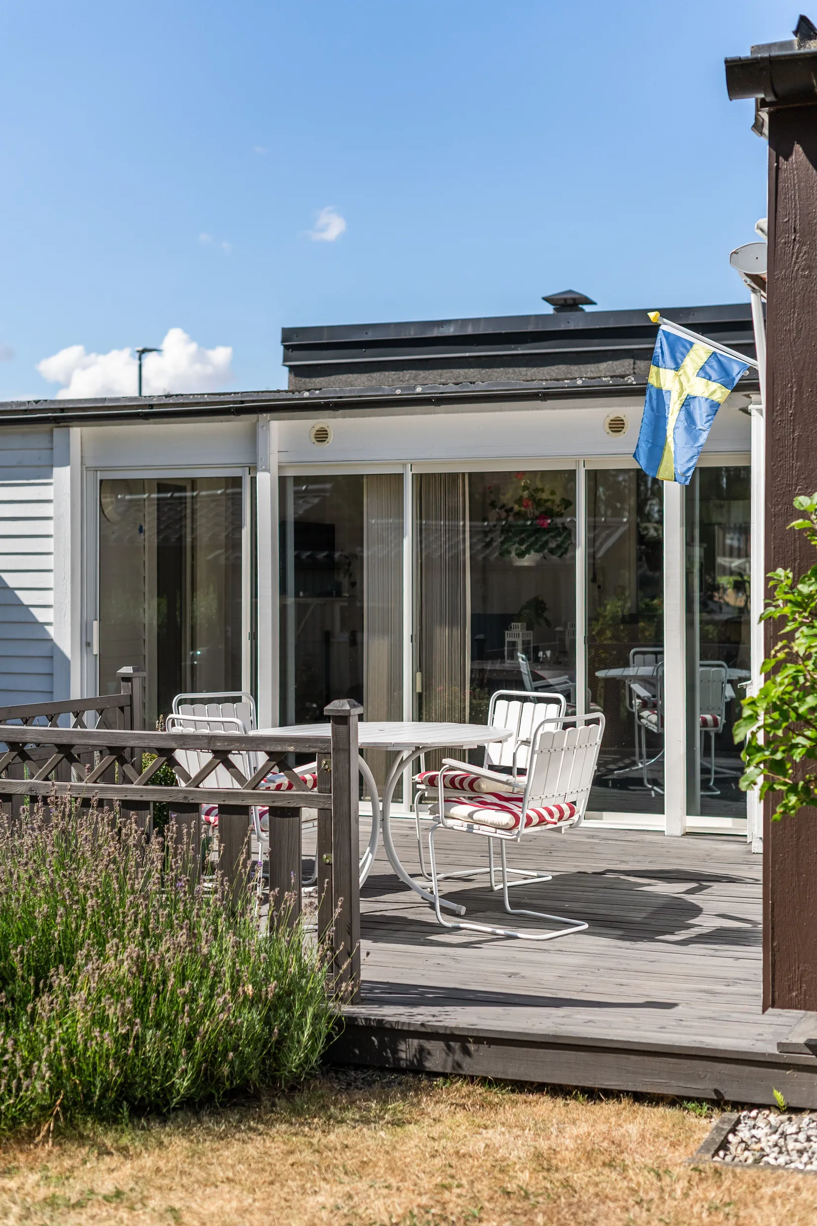 Radhus, Herrbergavägen 7, Mjölby
