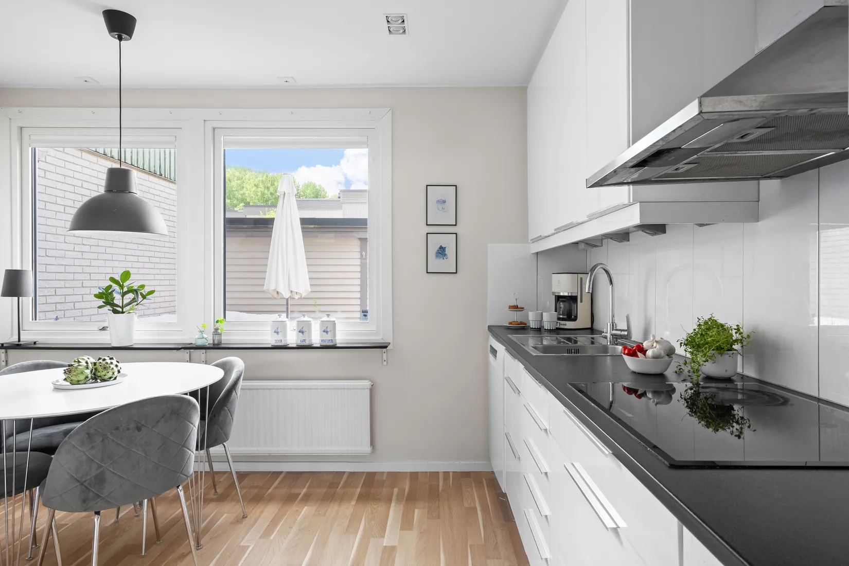 Radhus, Senapsvägen 54, Ekerö Väsby, Ekerö