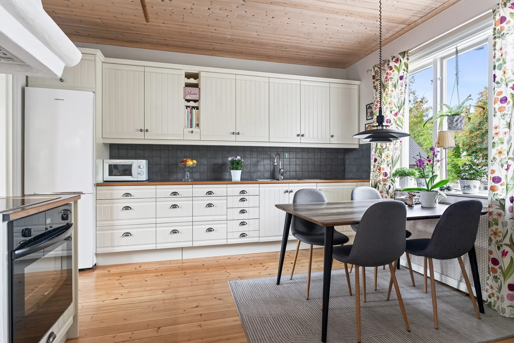 Villa, Mellanvägen 10, Backa, Karlskoga