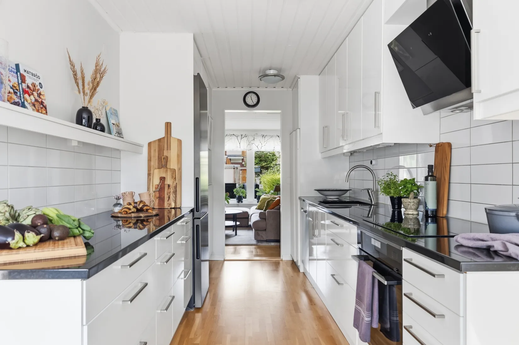 Radhus, Lövmovägen 28, Bollstanäs, Upplands Väsby