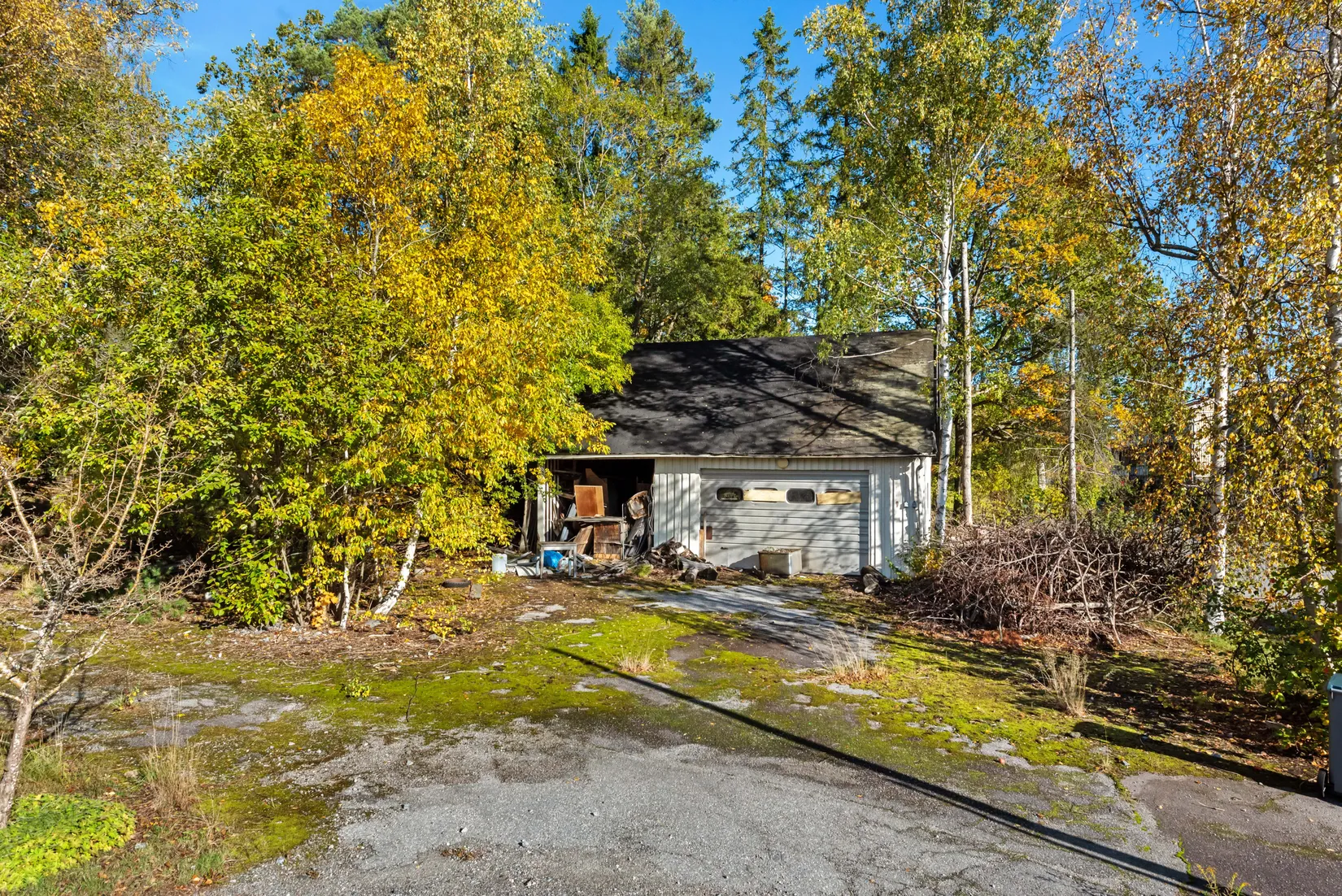 Tomt, Reduttvägen 25, Gribbylund, Täby