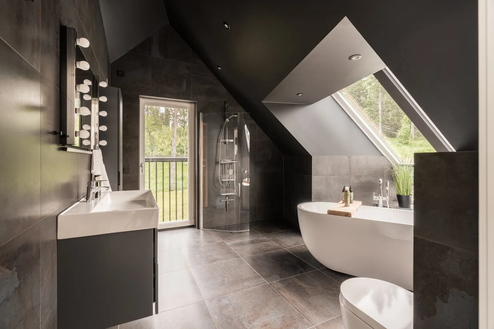 Villa, Utsiktsvägen 9B, Frösön, Östersund