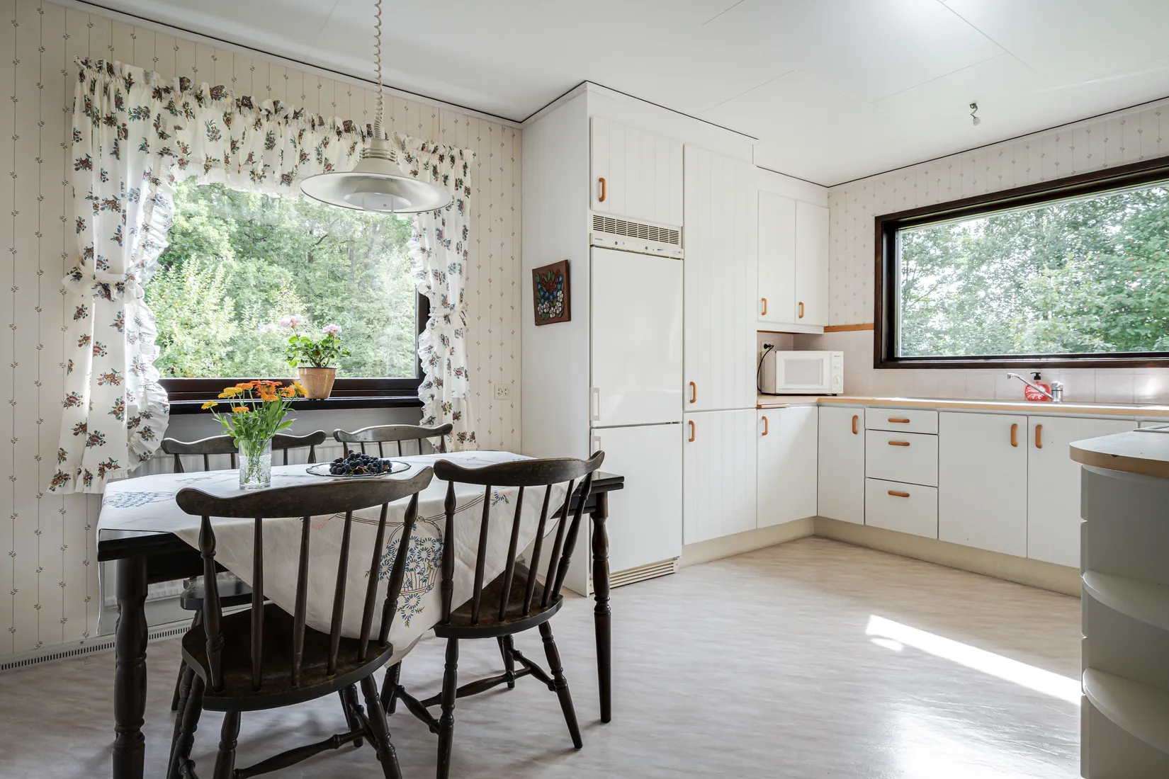 Villa, Kullavägen 10, Tostared, Mark