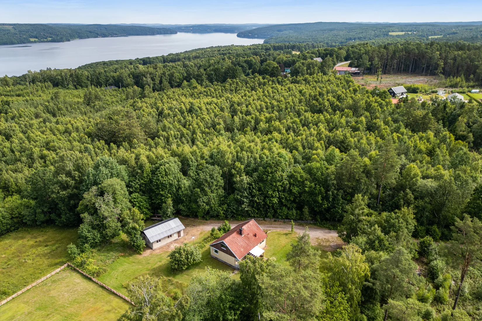Villa, Kullavägen 10, Tostared, Mark