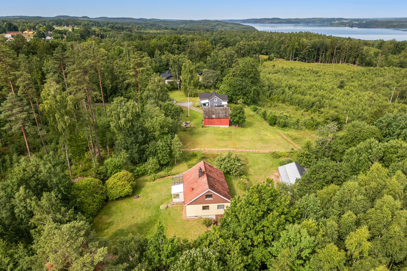 Villa, Kullavägen 10, Tostared, Mark