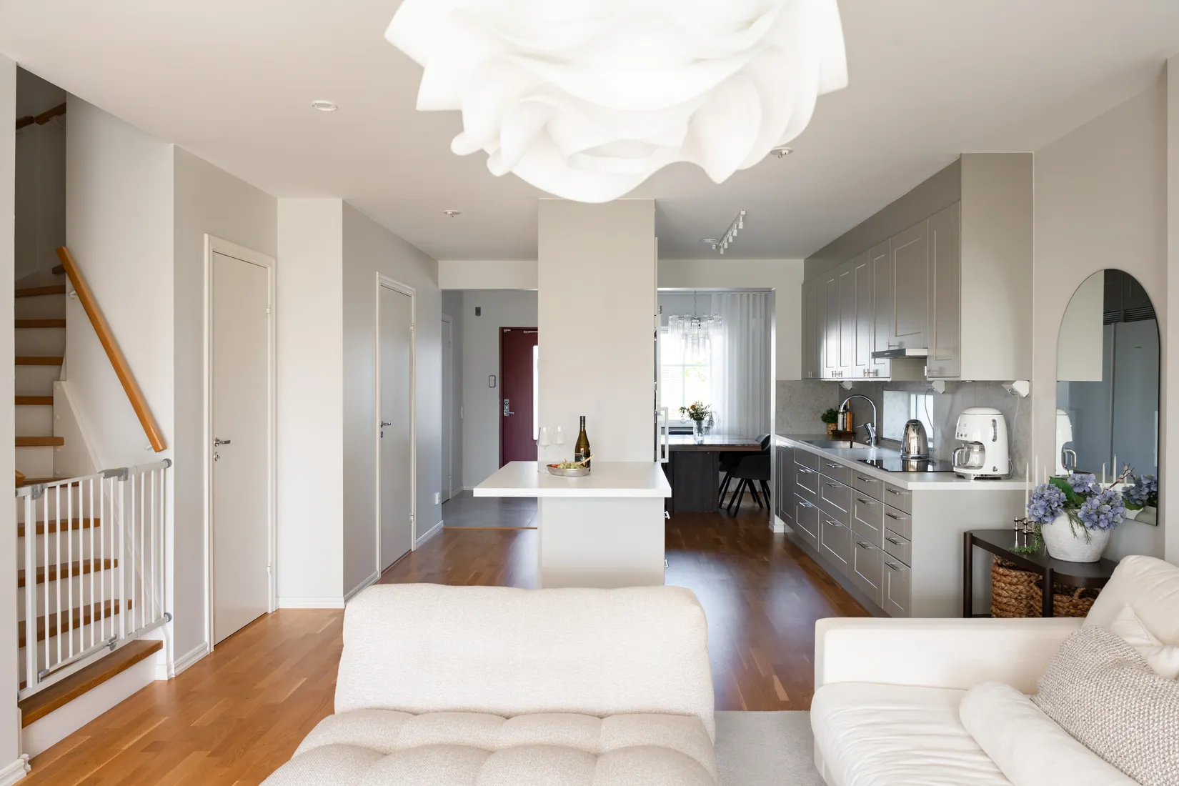 Radhus, Koordinatvägen 1, Skälby, Västerås