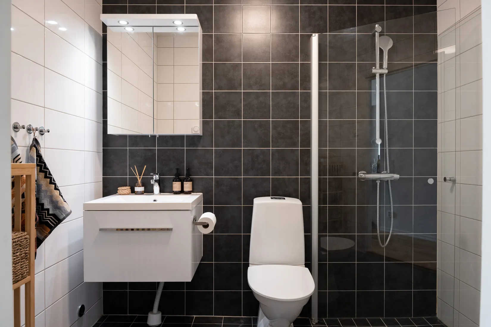 Radhus, Koordinatvägen 1, Skälby, Västerås