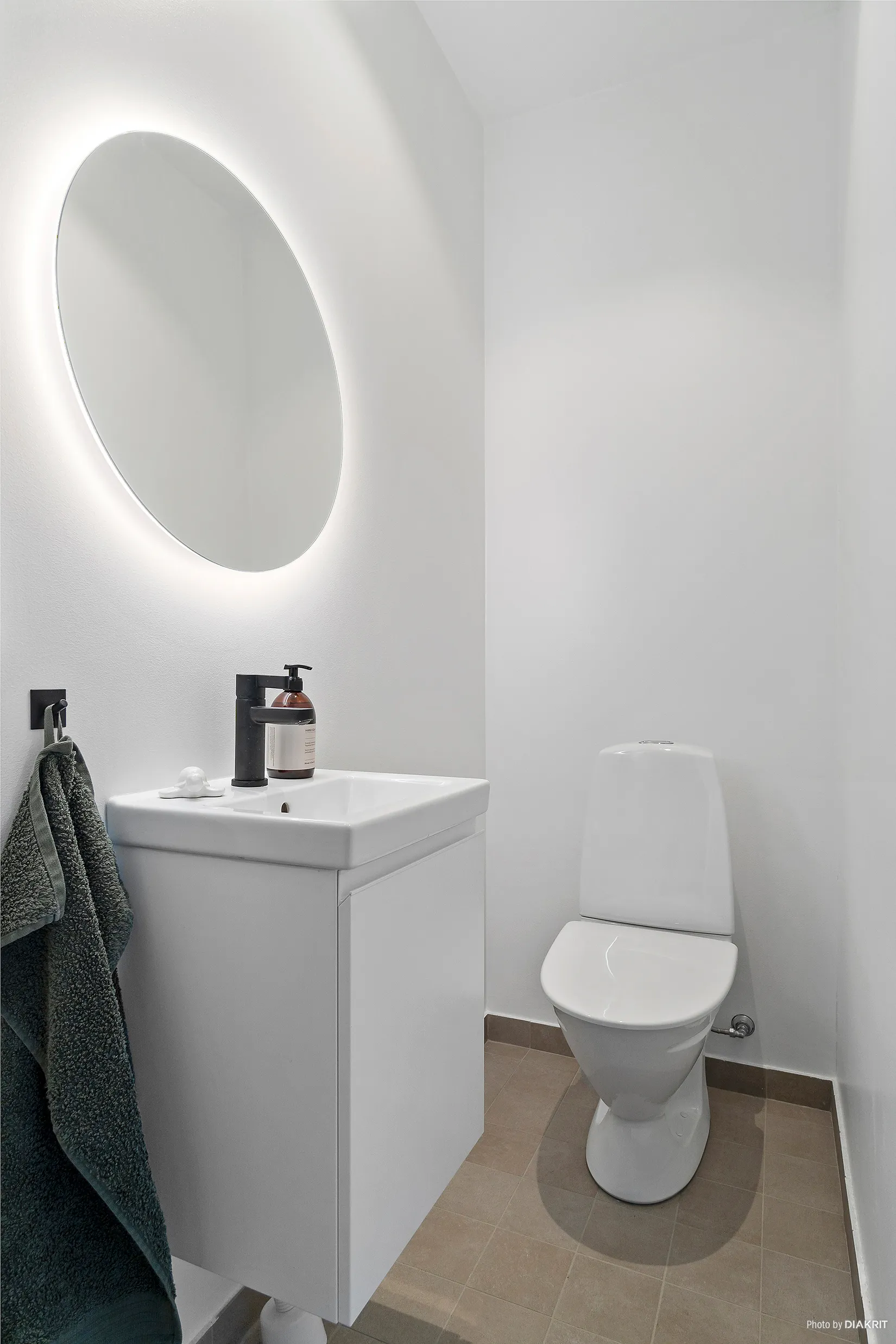 Bostadsrätt, Hällmarksvägen 55B, Riksten, Botkyrka